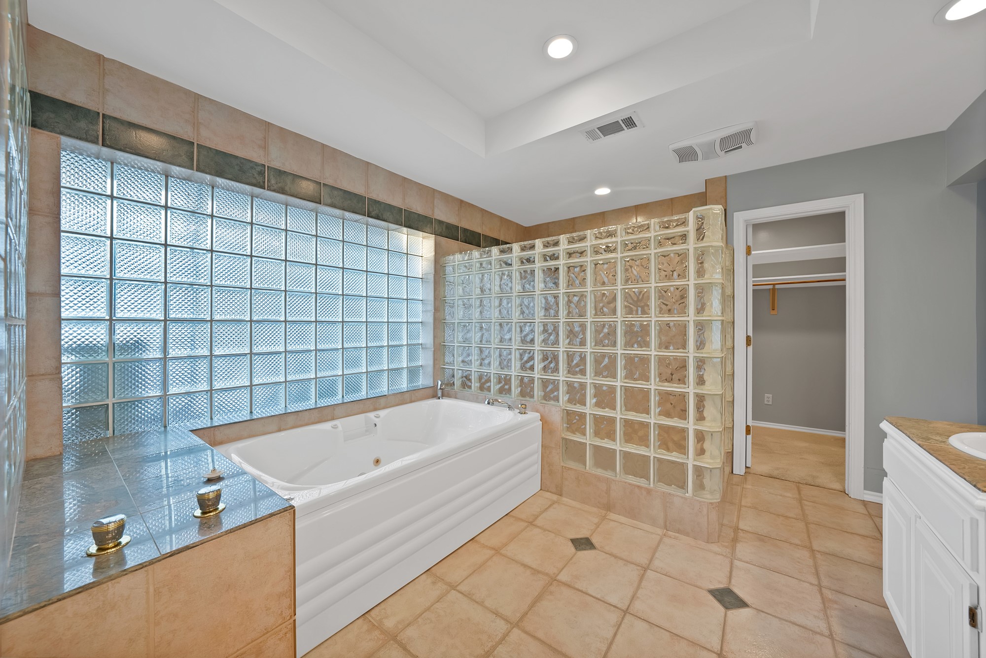 2804 Wood Wind Drive