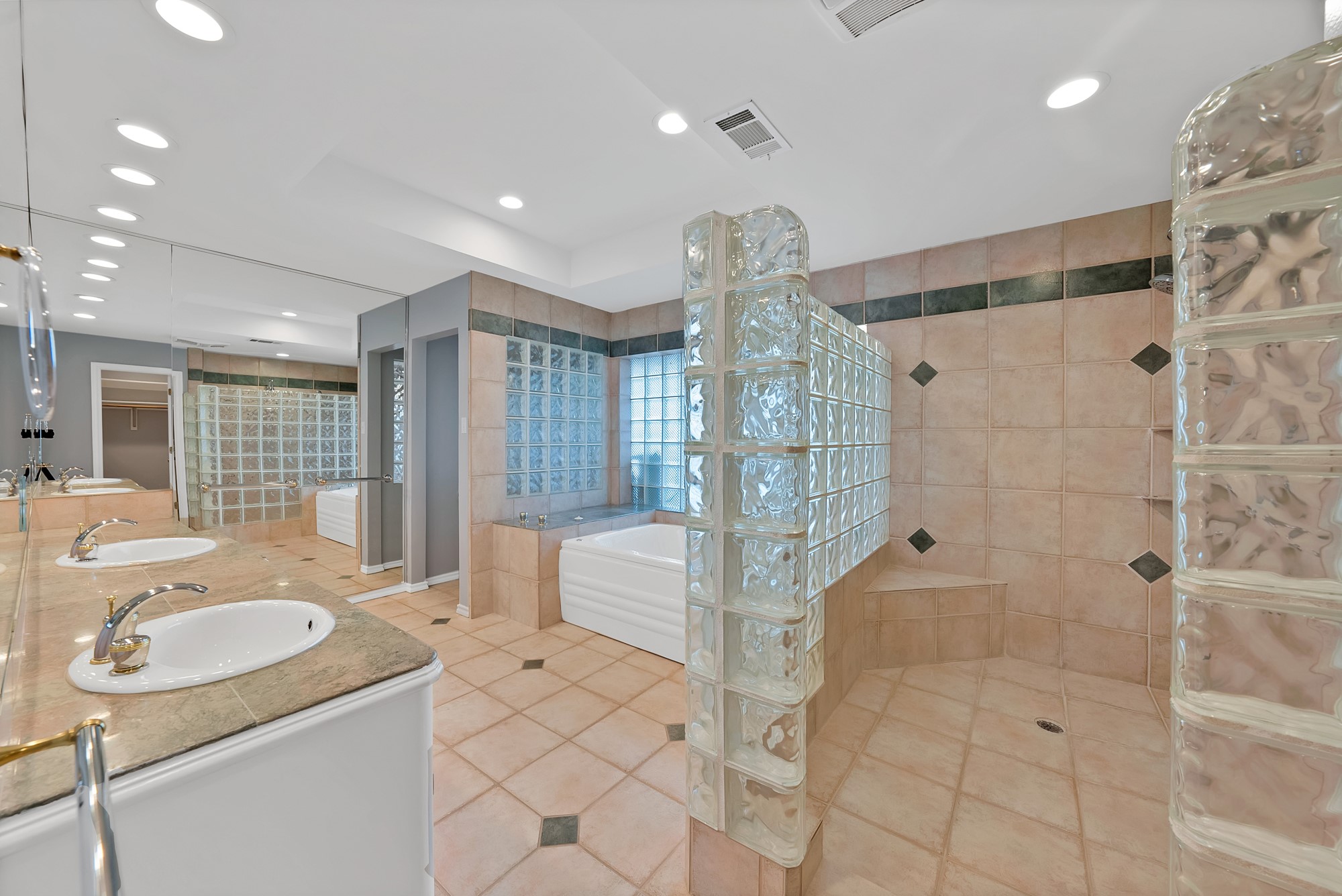 2804 Wood Wind Drive