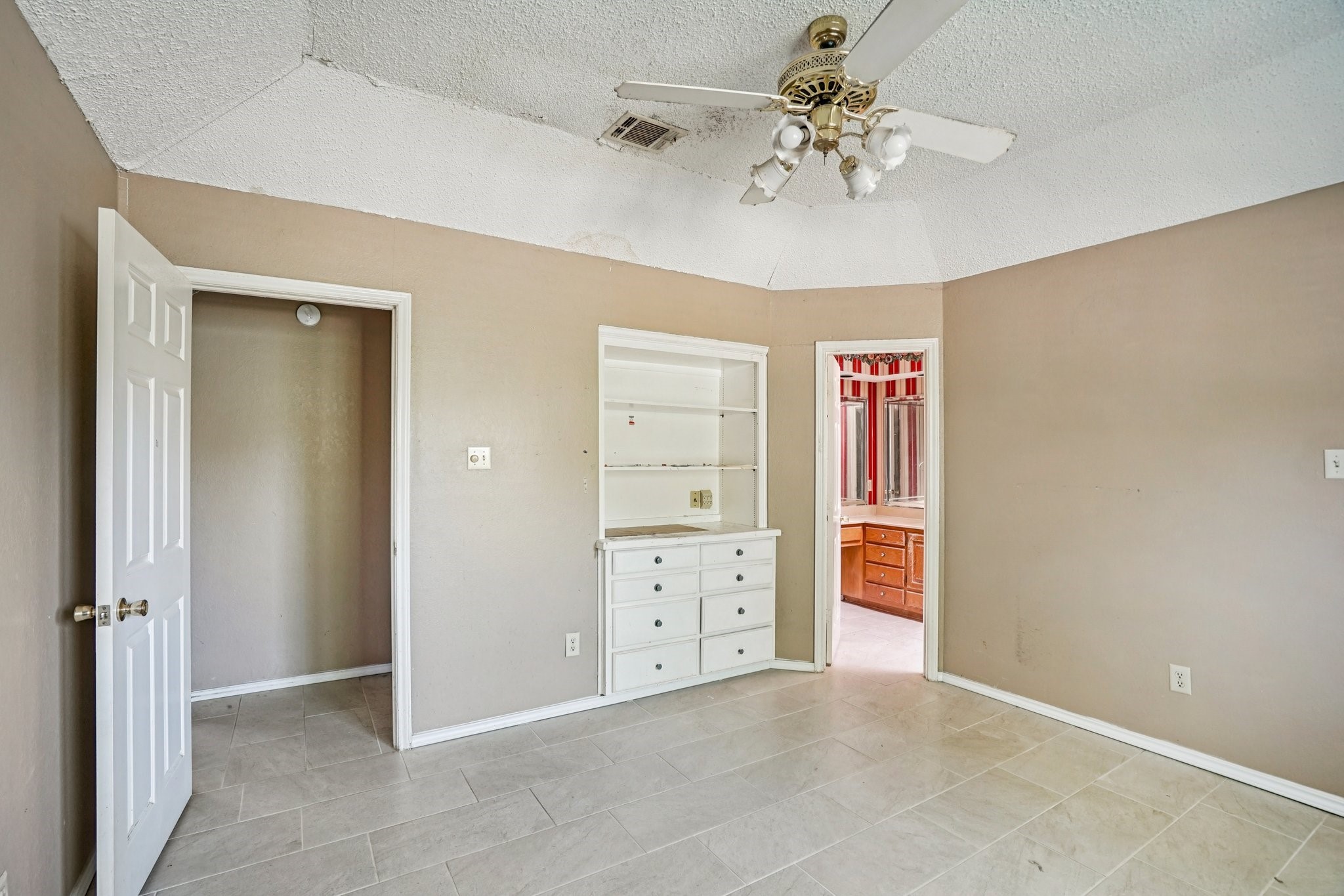 2423 Summer Place Drive