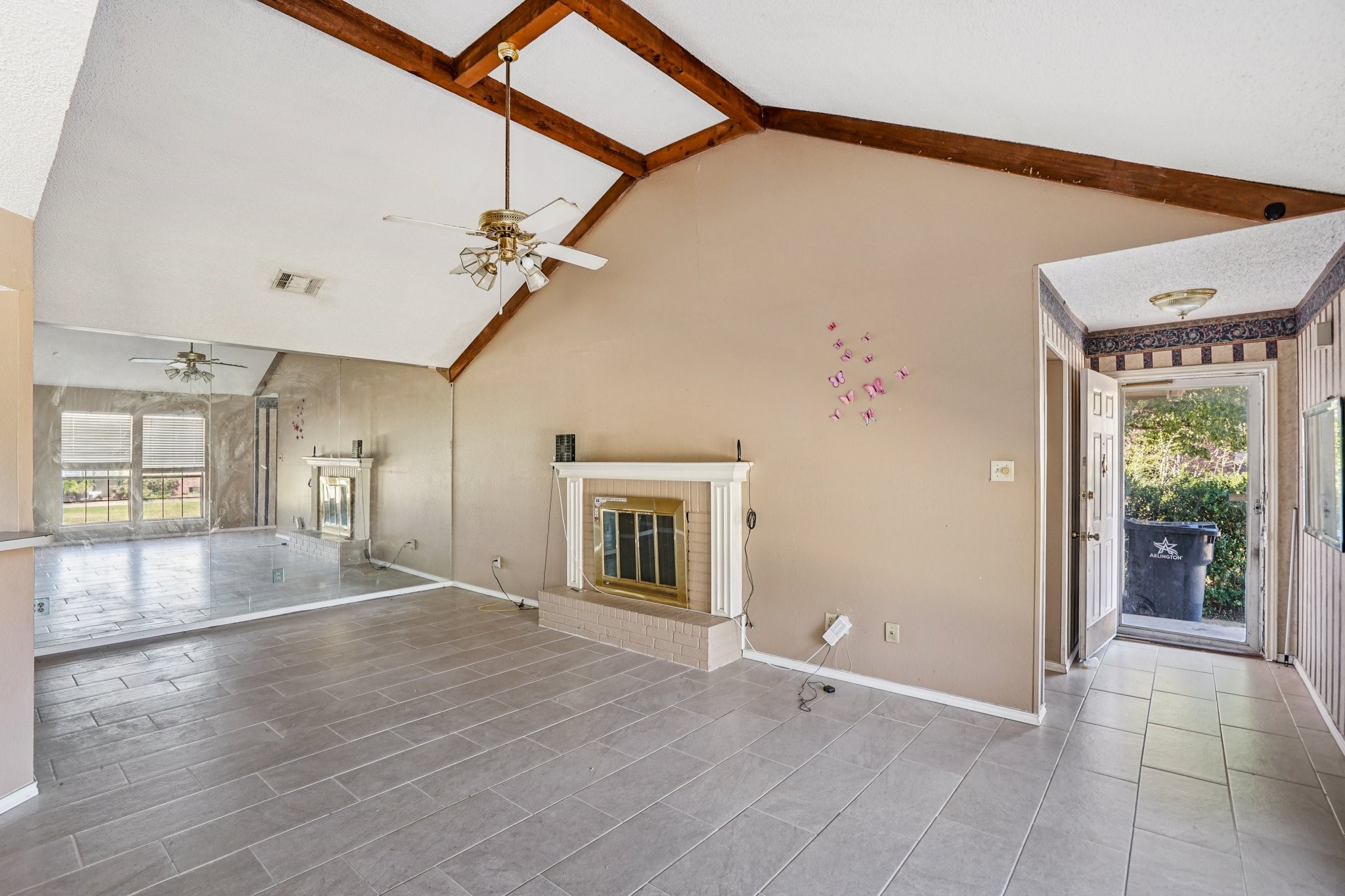 2423 Summer Place Drive