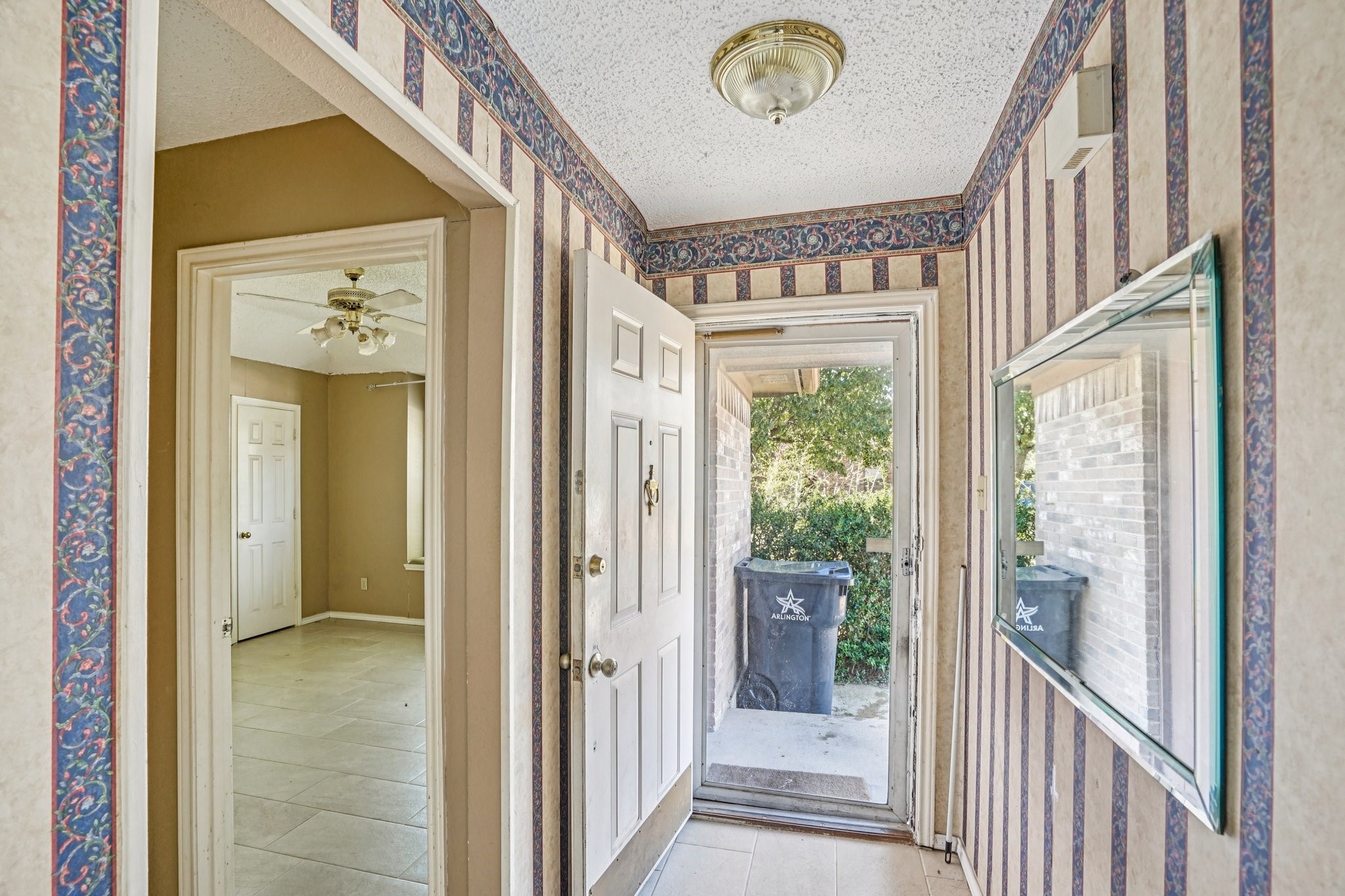 2423 Summer Place Drive