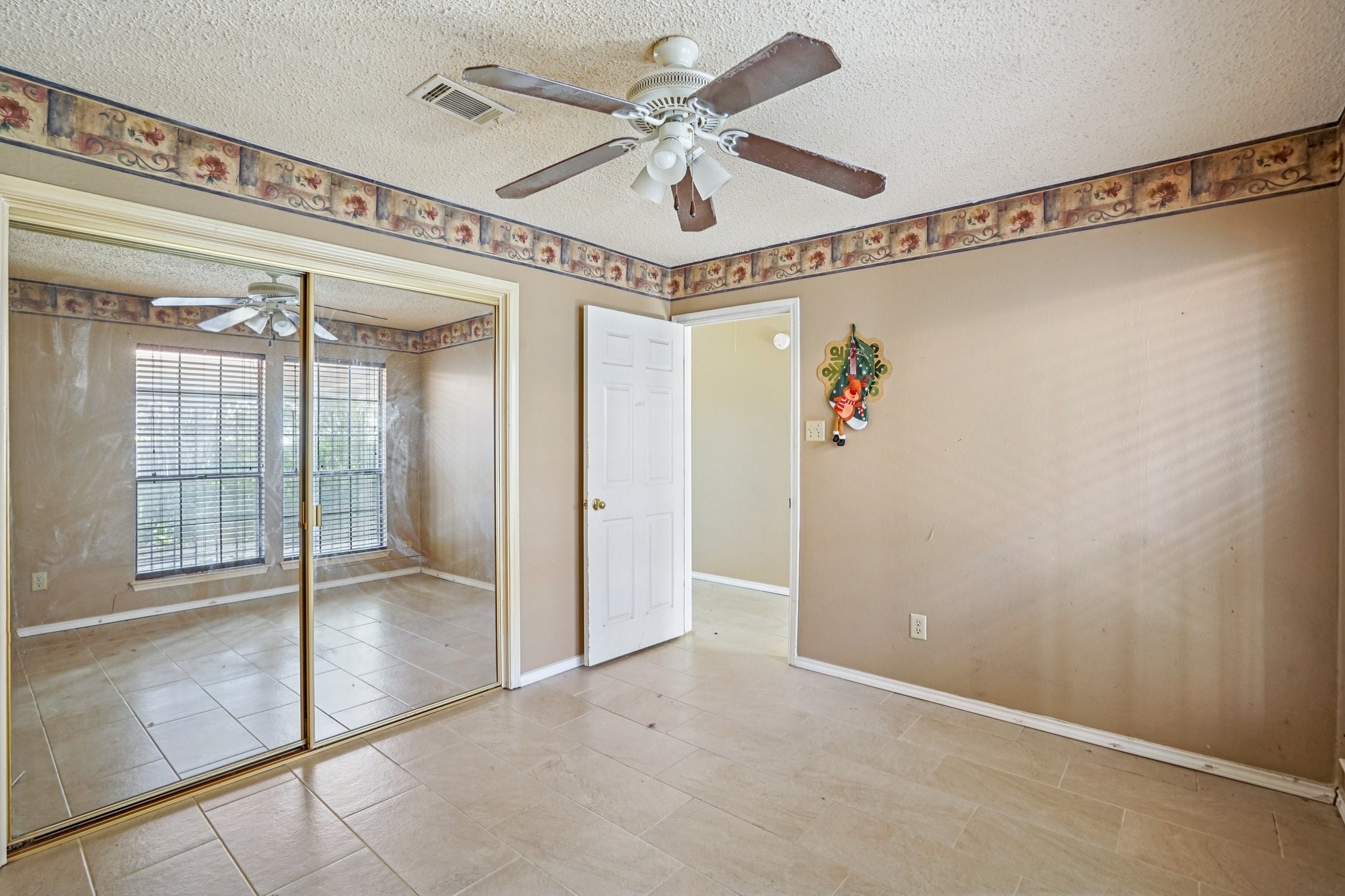 2423 Summer Place Drive