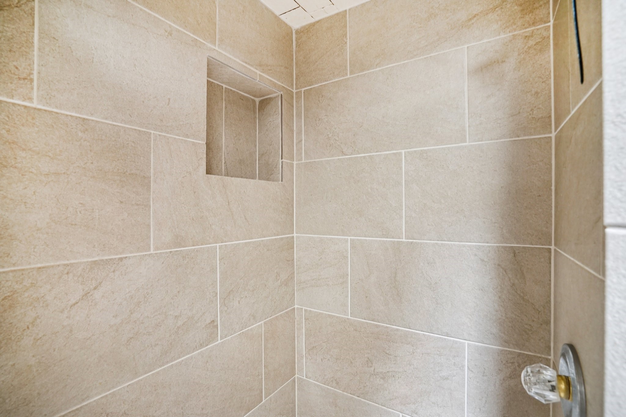 2423 Summer Place Drive