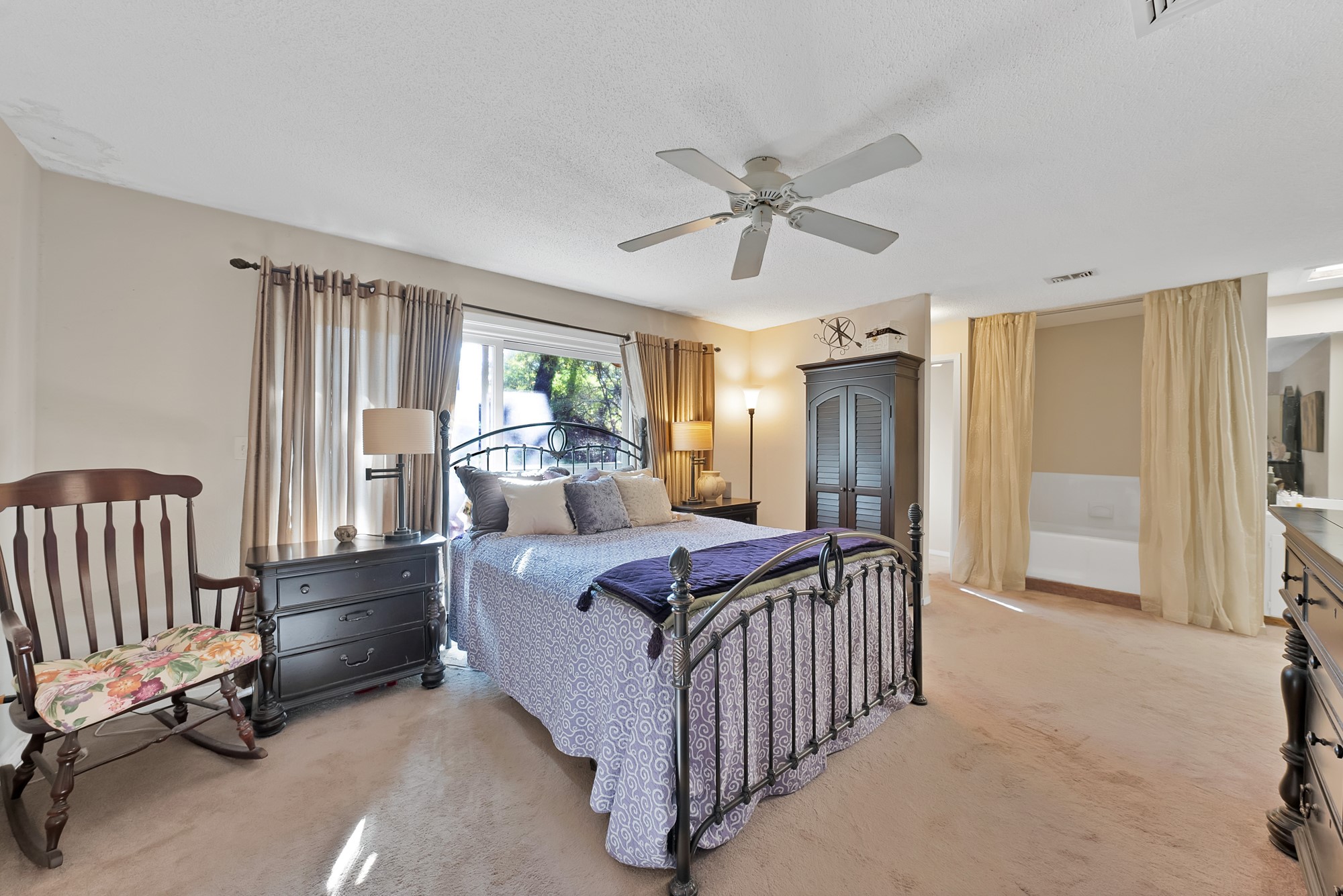 3925 Trisha Val Court