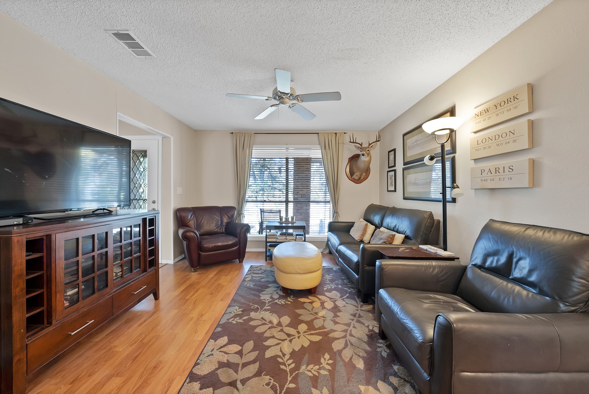 3925 Trisha Val Court