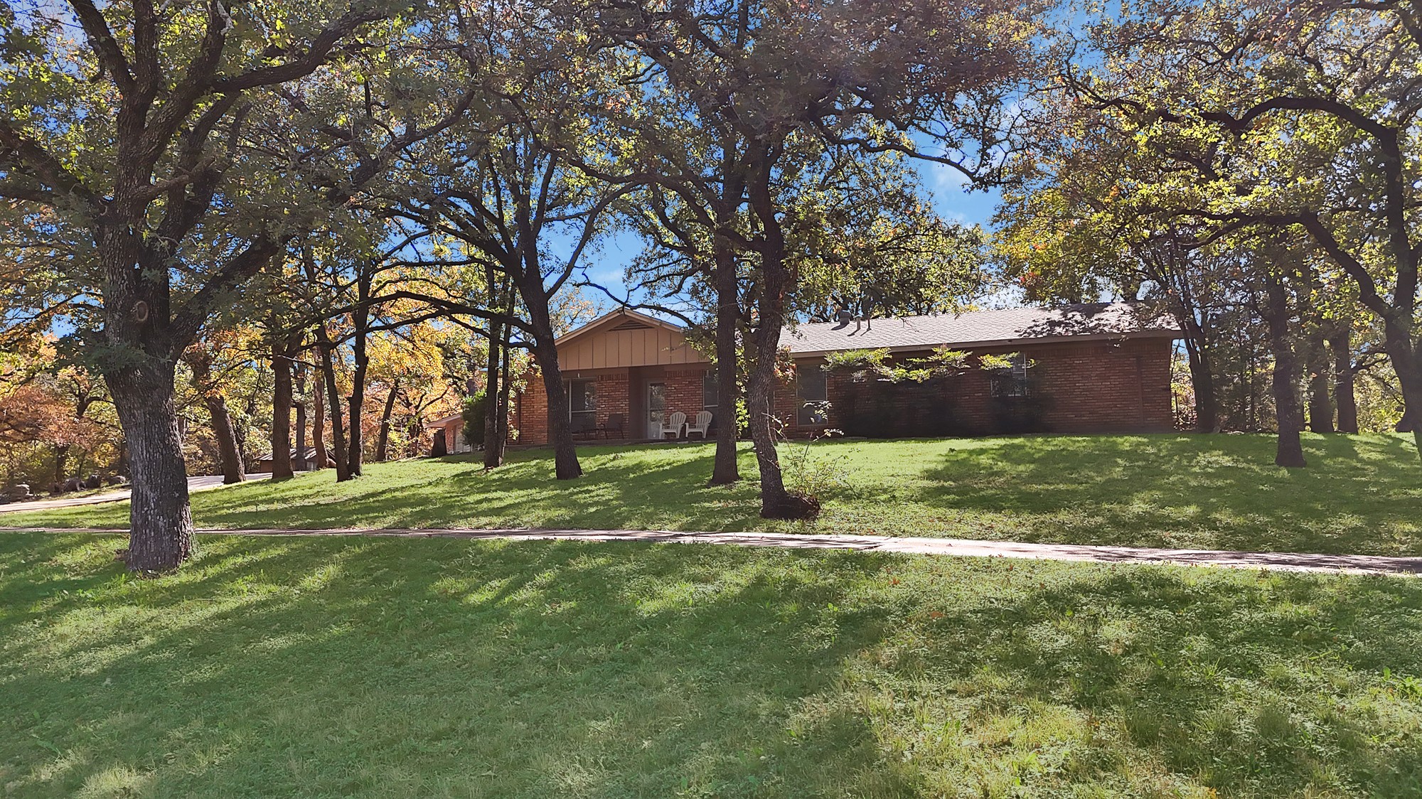 3925 Trisha Val Court