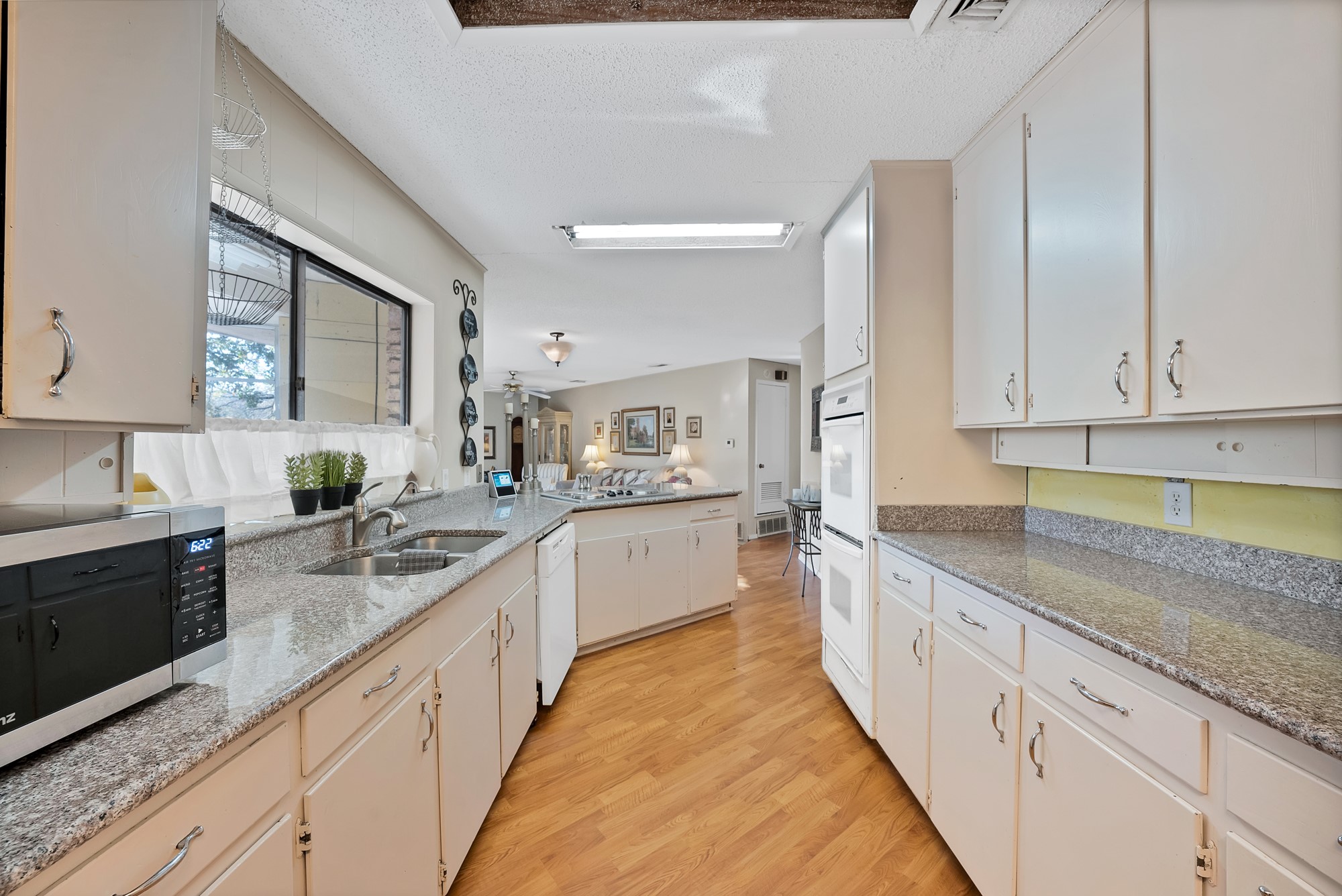 3925 Trisha Val Court