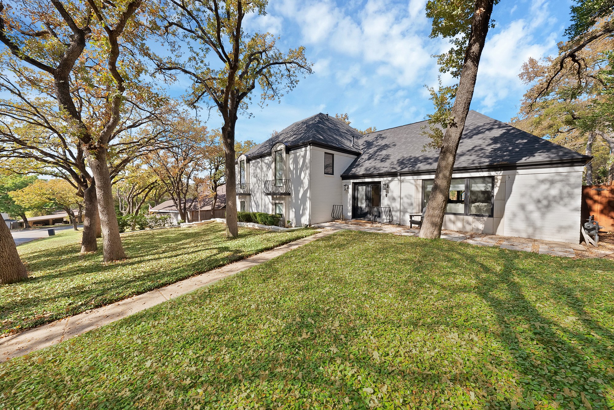 4105 Shady Valley Court