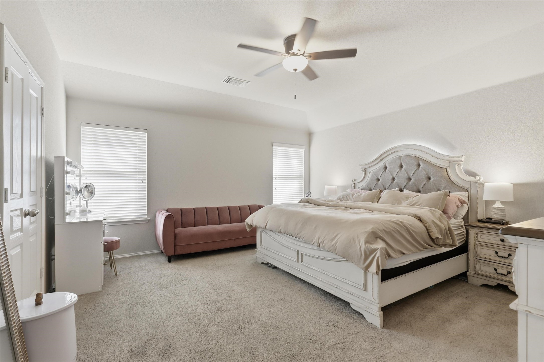 10329 Kingspoint Boulevard