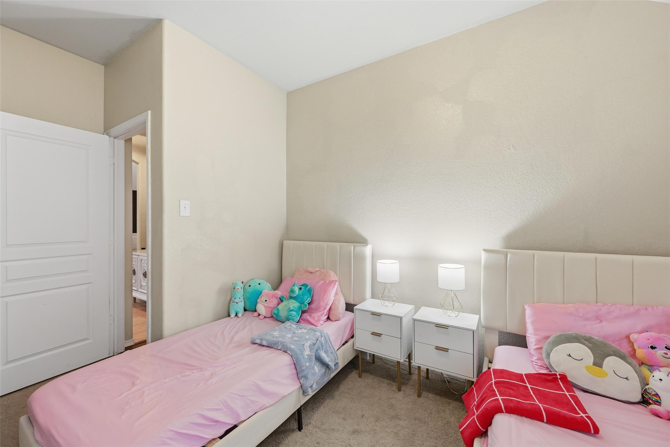 10329 Kingspoint Boulevard