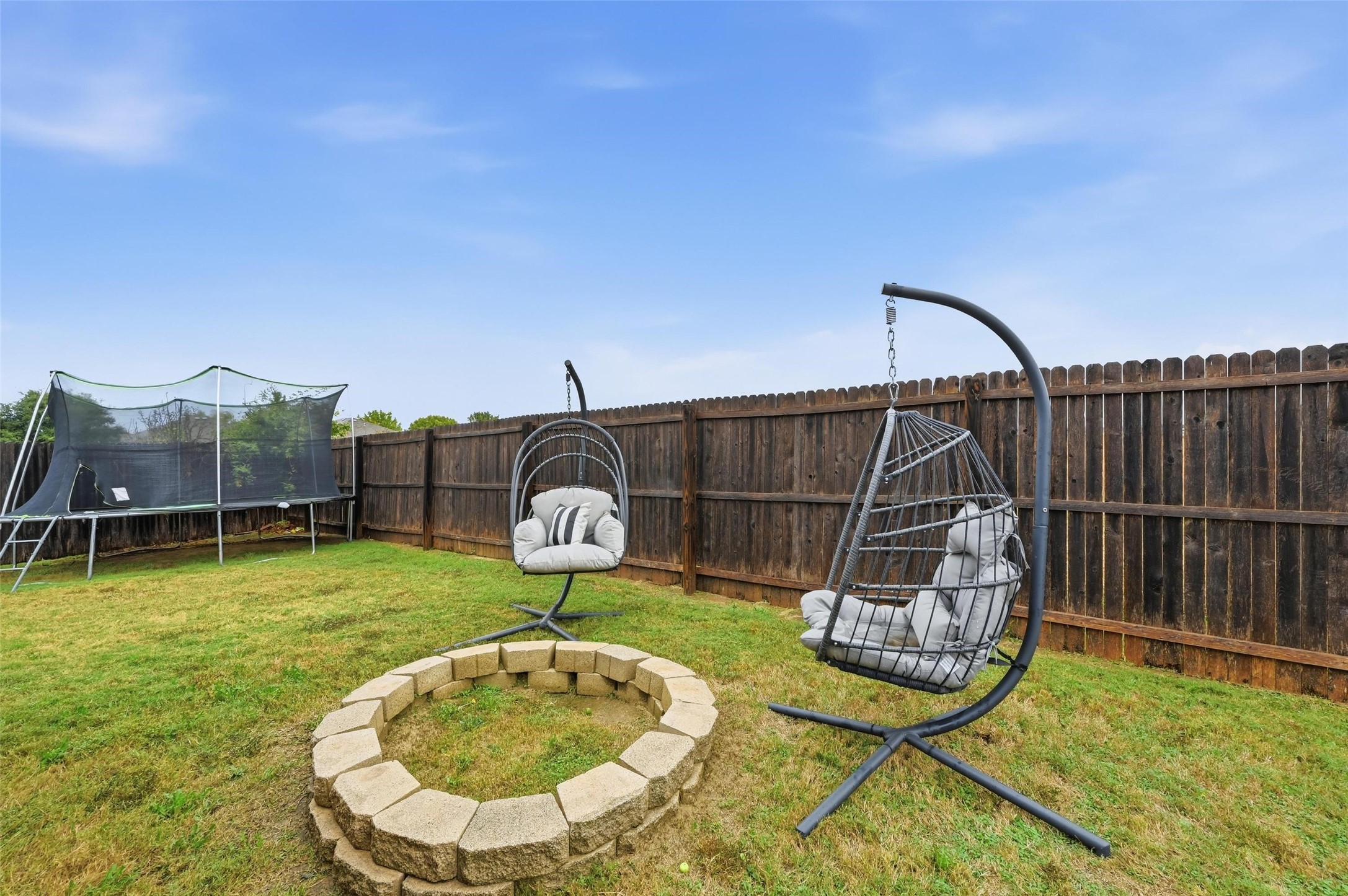 10329 Kingspoint Boulevard