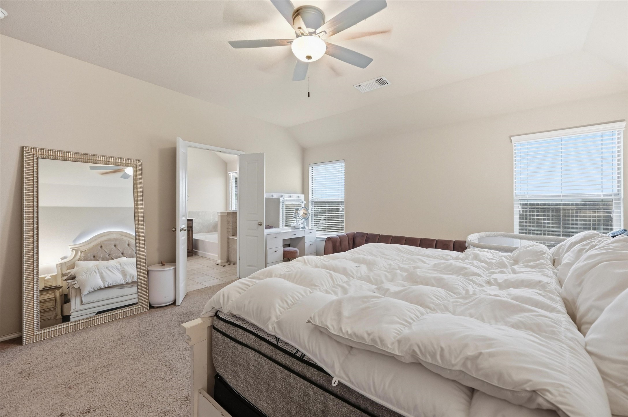 10329 Kingspoint Boulevard