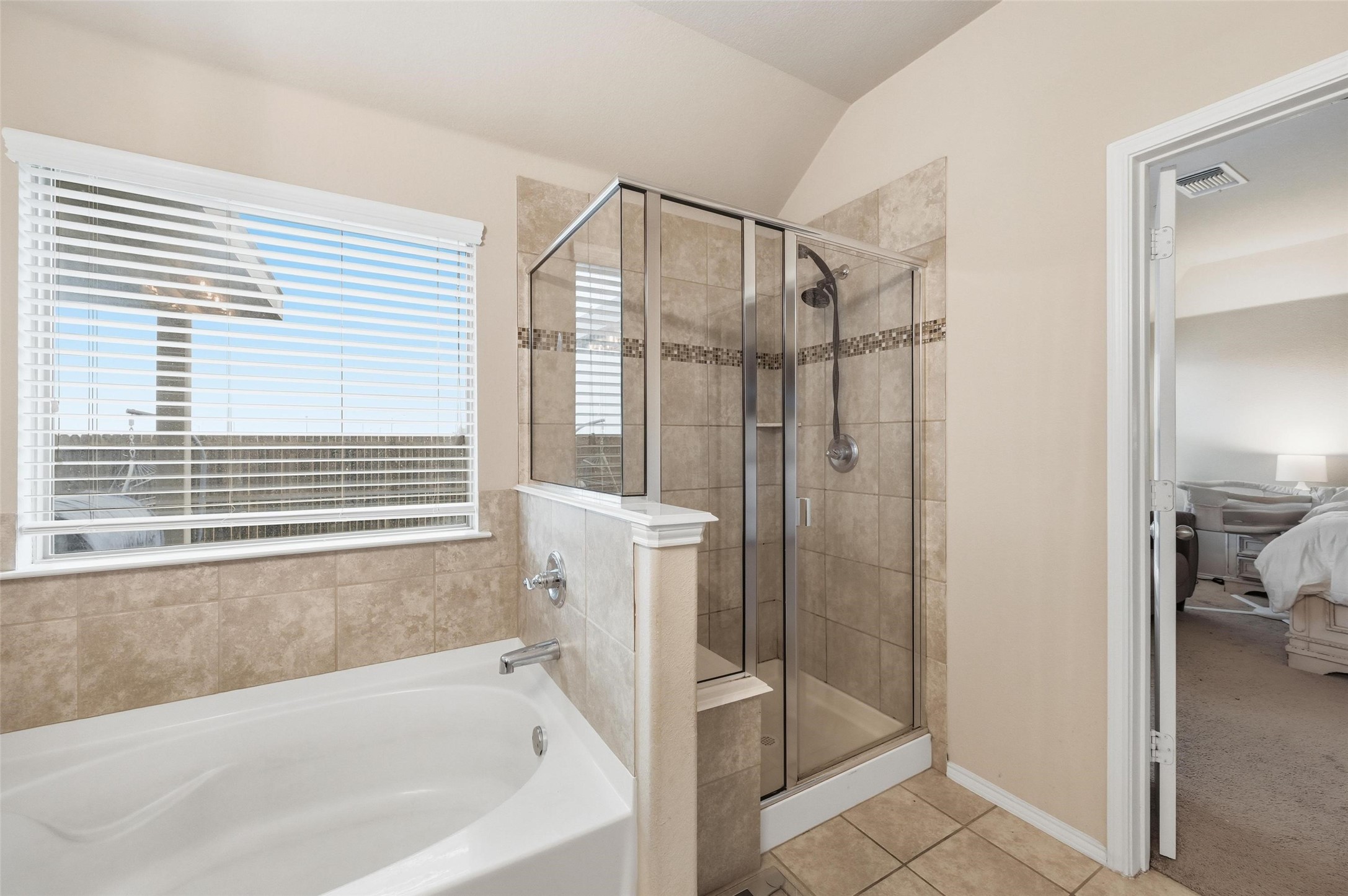 10329 Kingspoint Boulevard