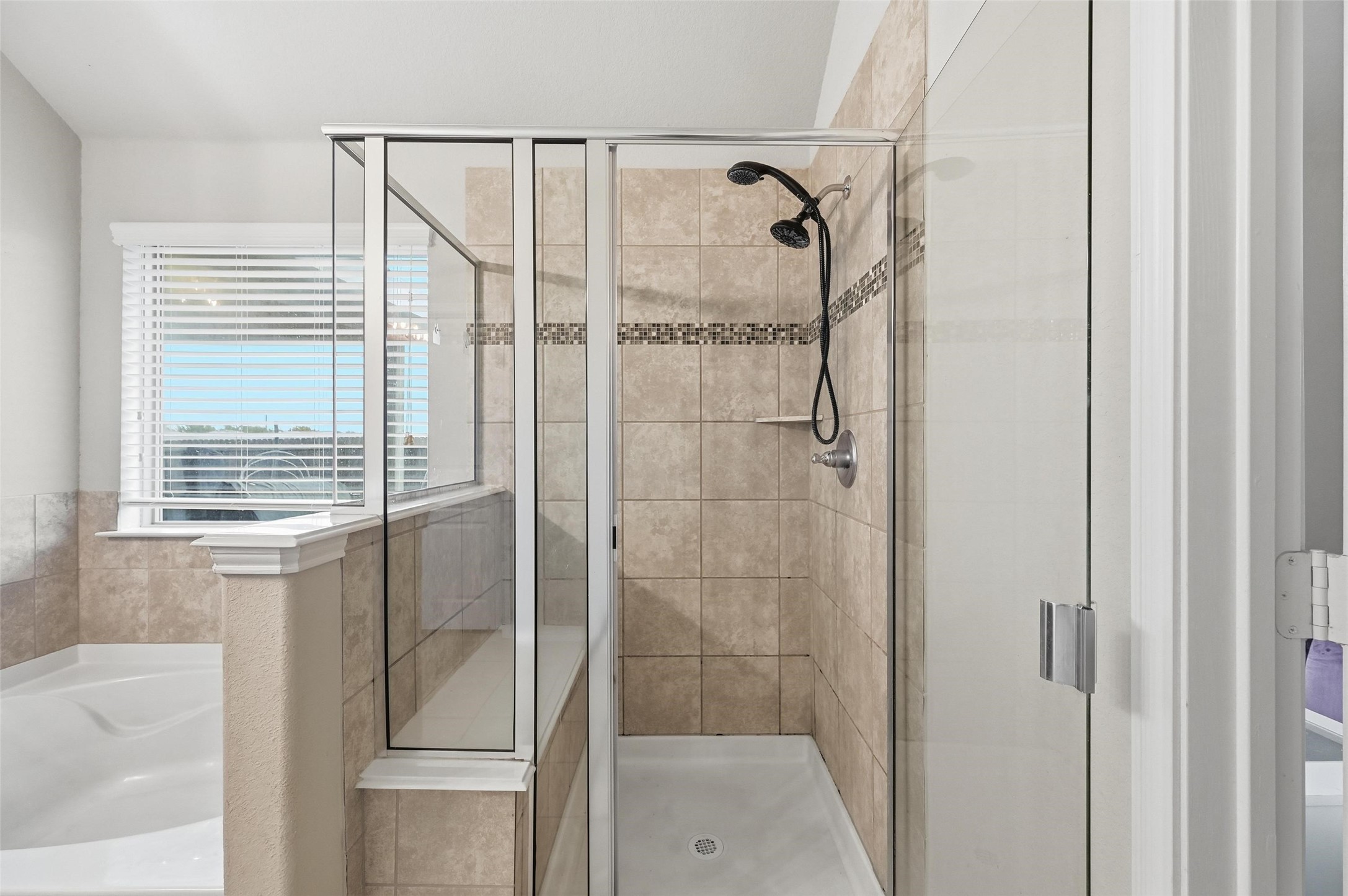 10329 Kingspoint Boulevard