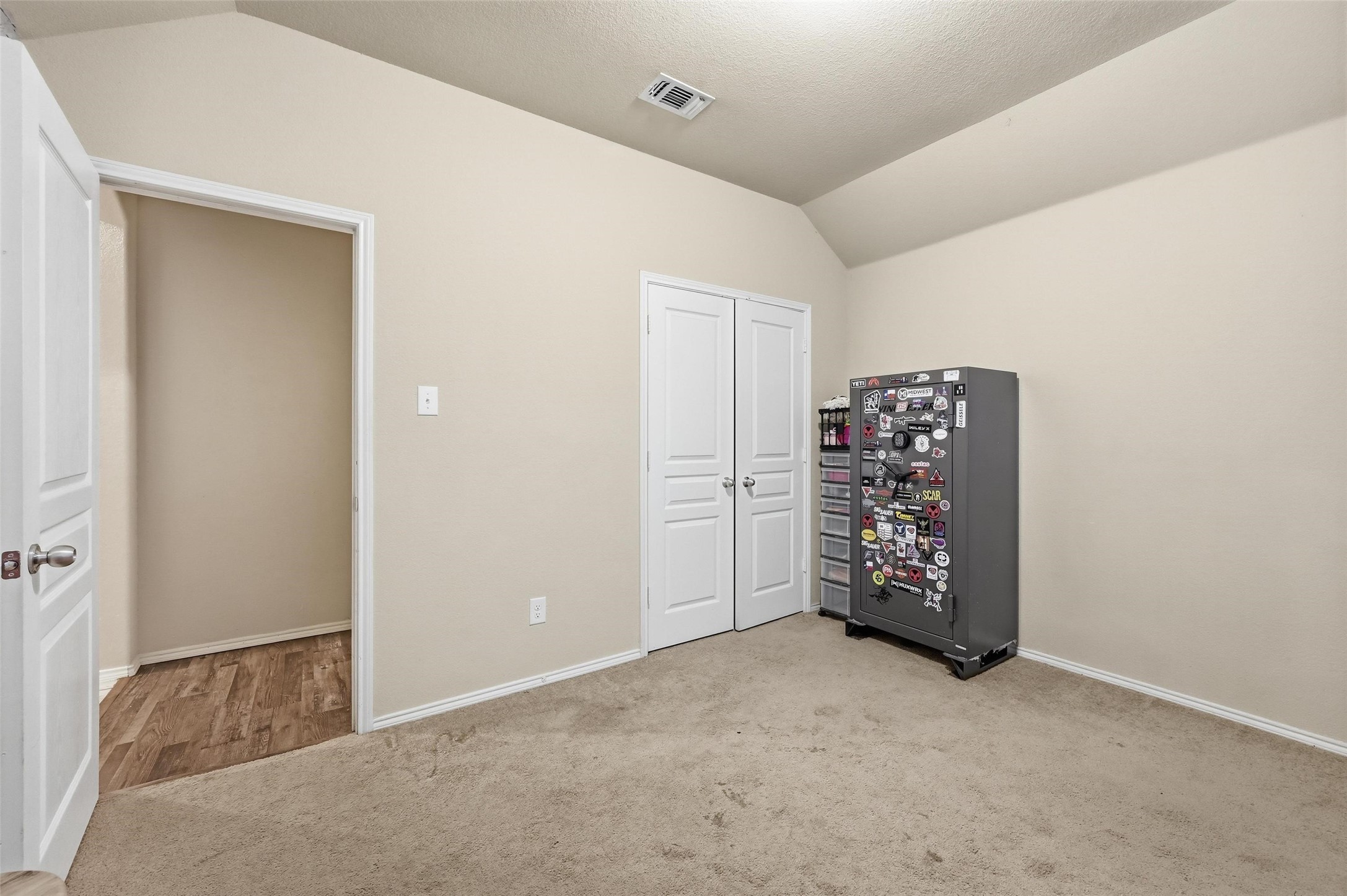 10329 Kingspoint Boulevard