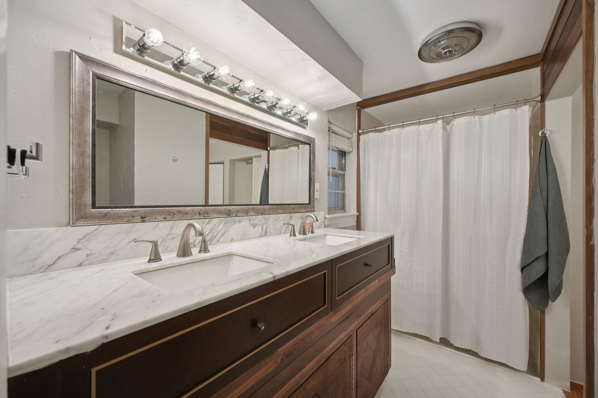 1022 Bardfield Avenue