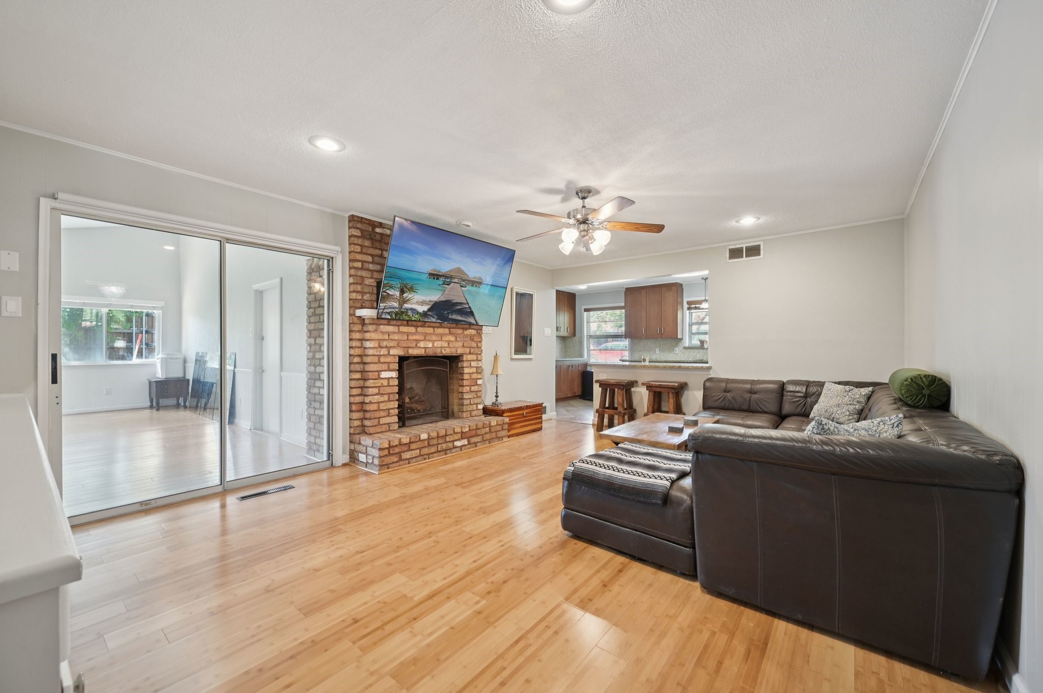 1022 Bardfield Avenue