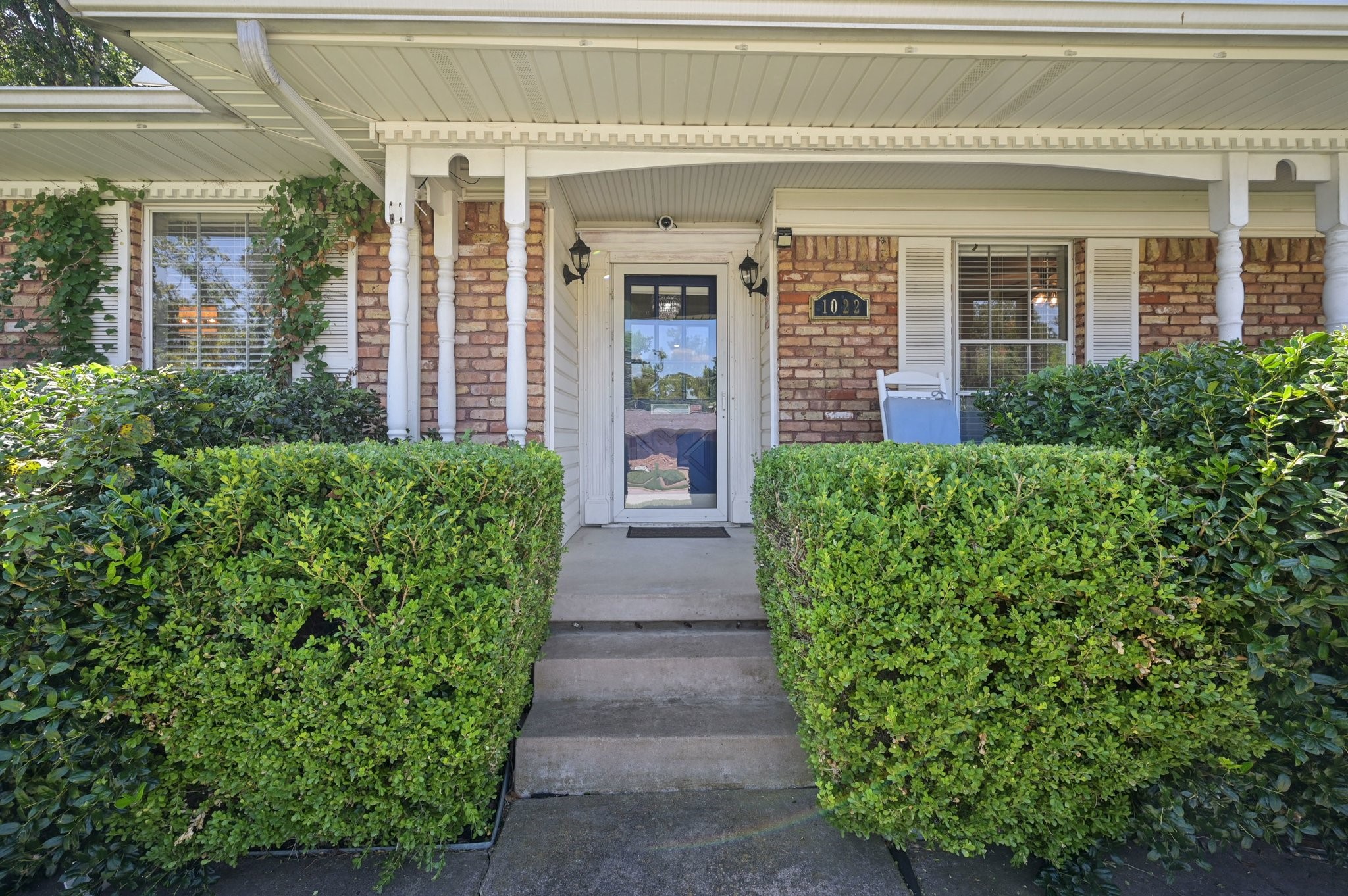 1022 Bardfield Avenue