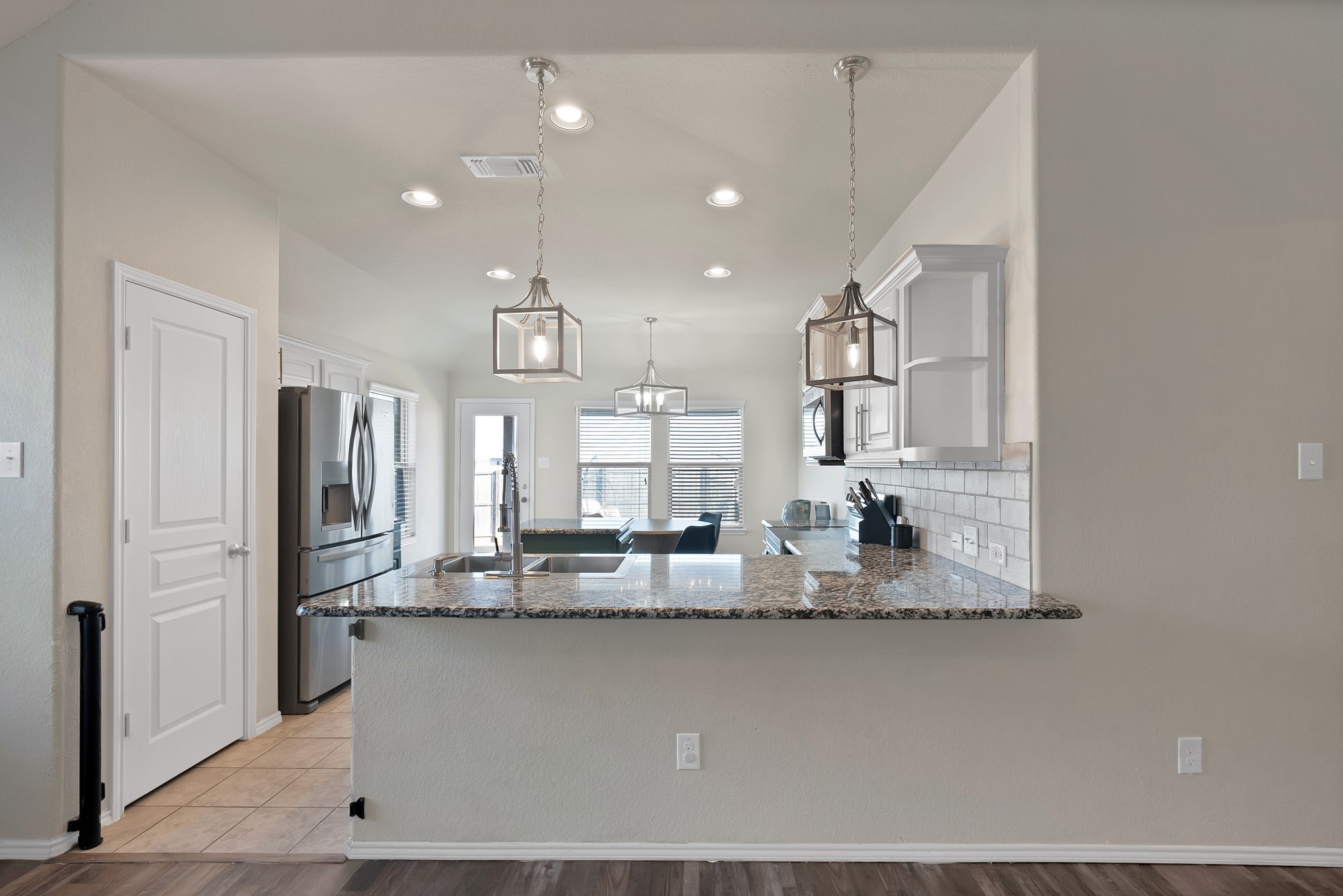 10329 Kingspoint Boulevard