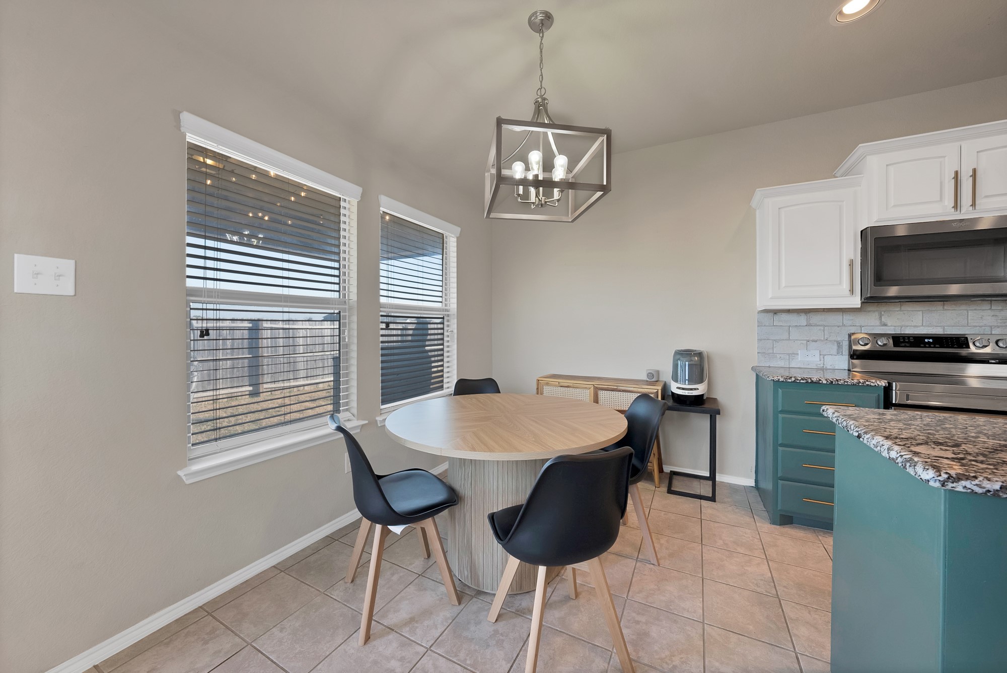 10329 Kingspoint Boulevard