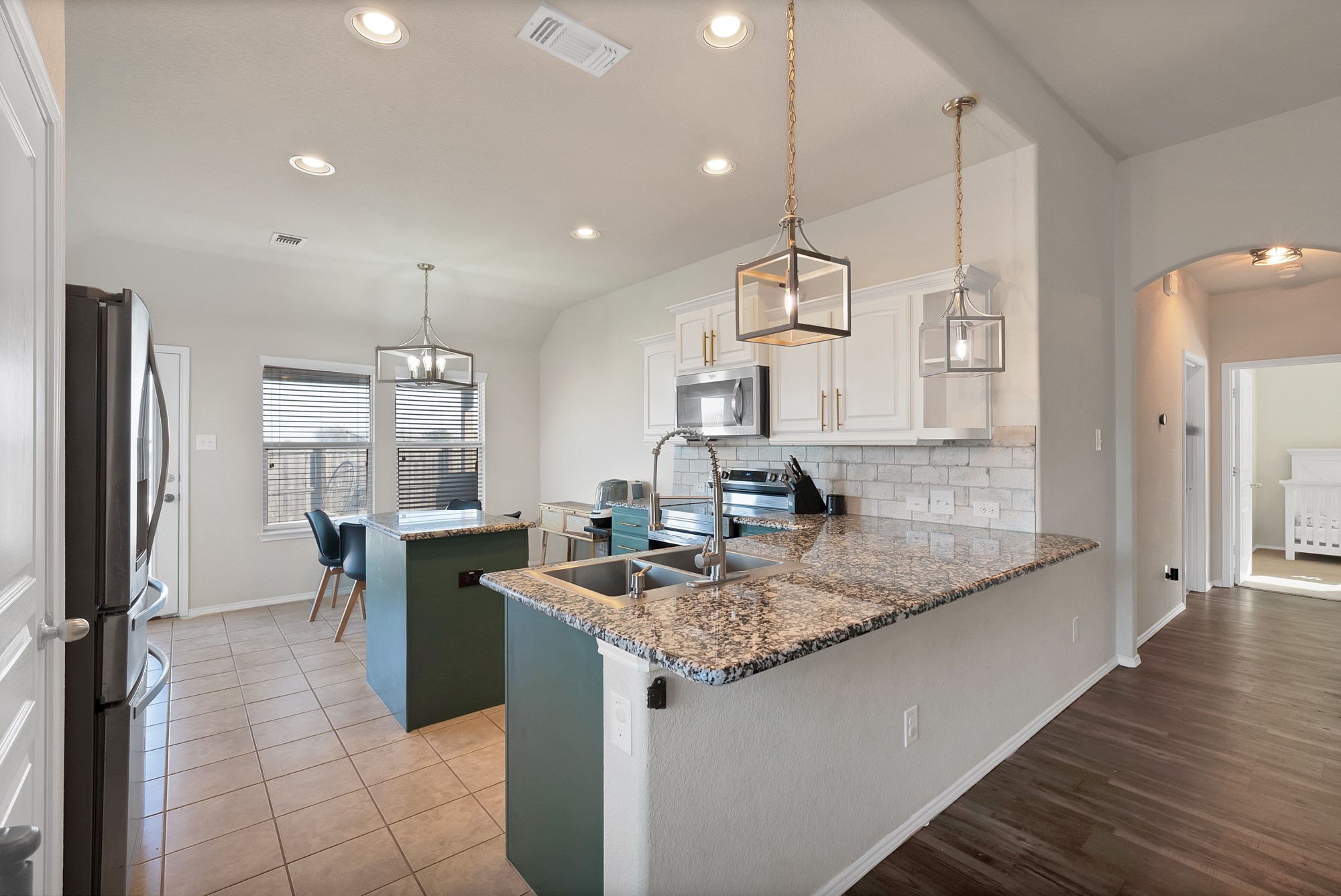 10329 Kingspoint Boulevard