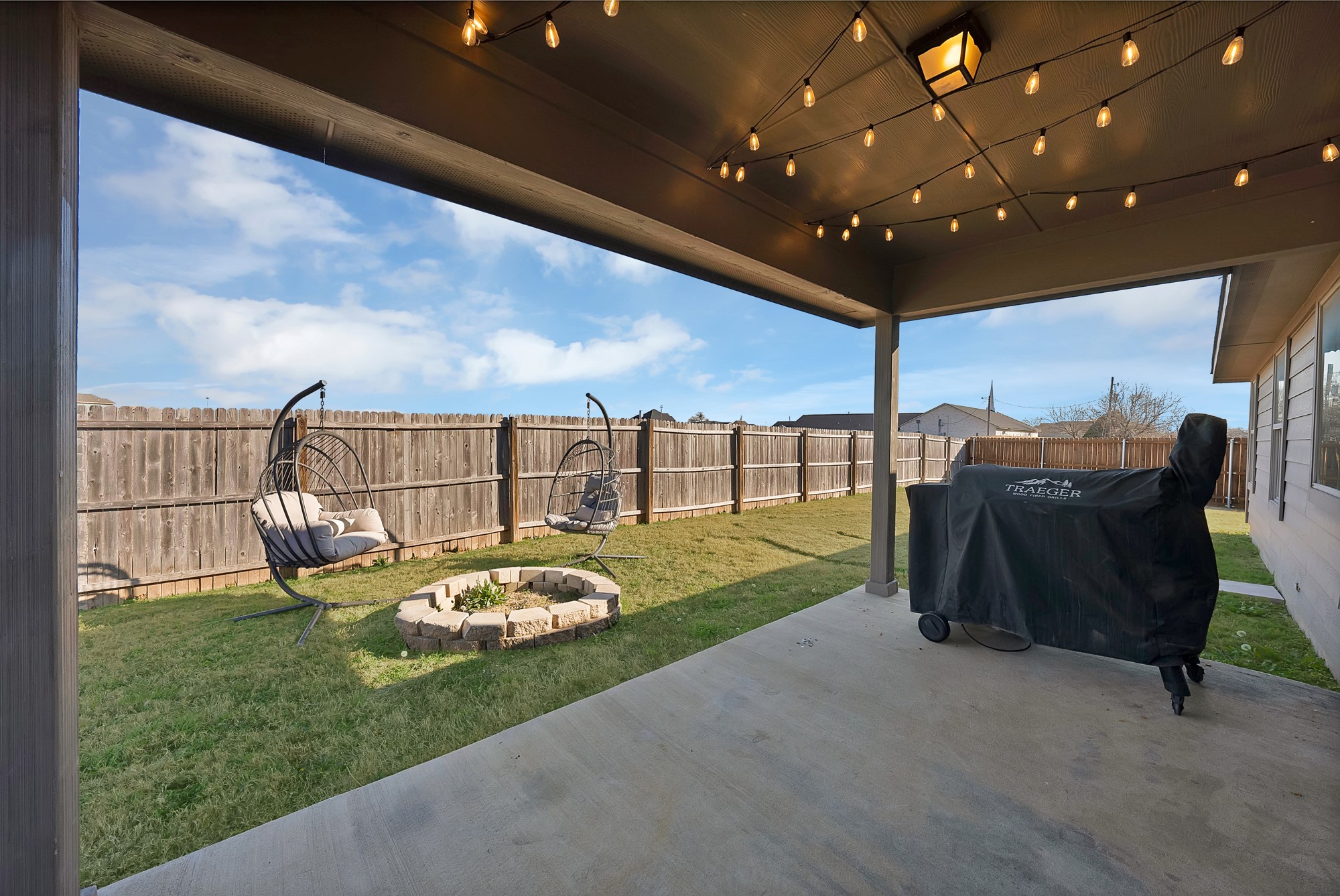 10329 Kingspoint Boulevard