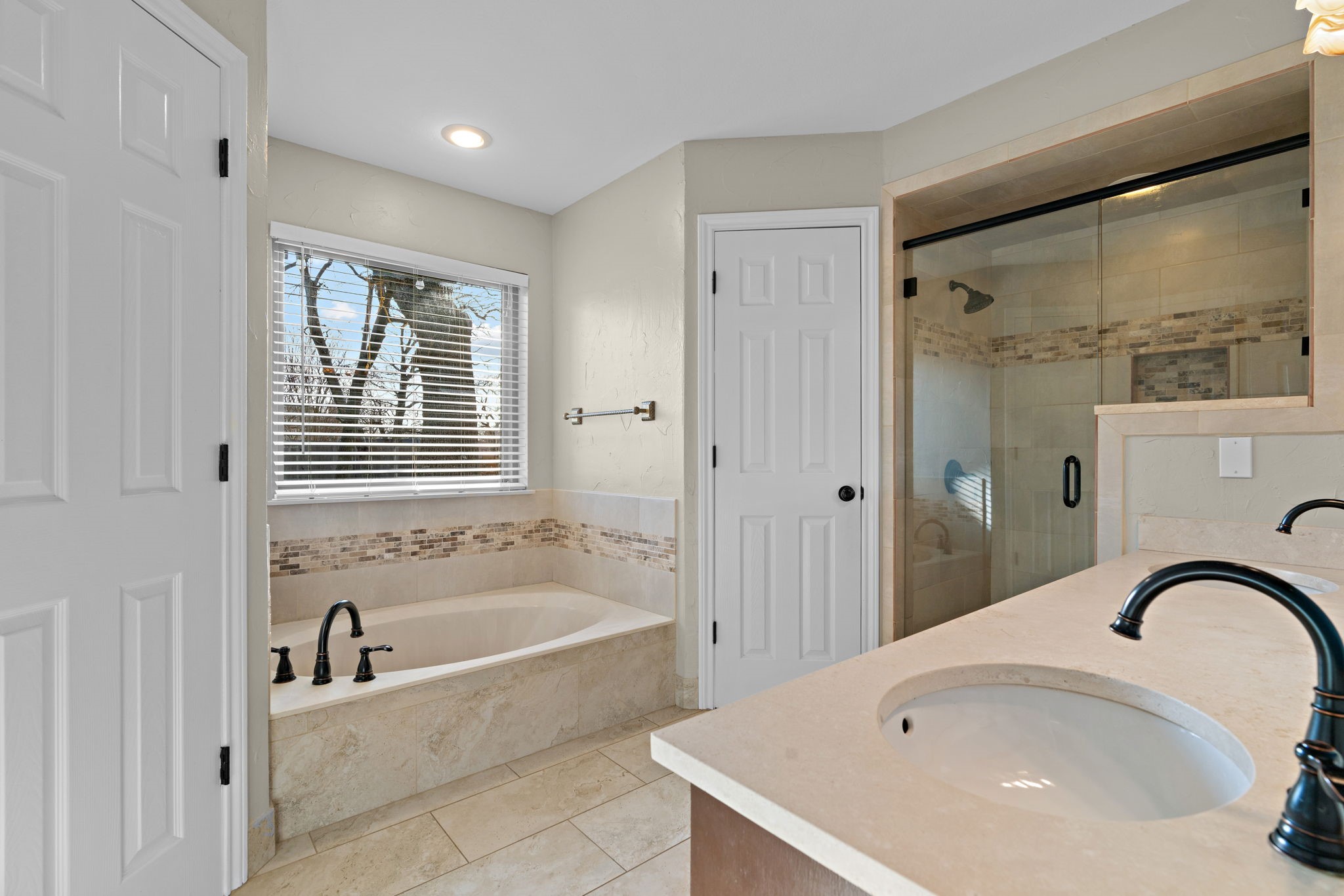 5322 Stonewood Court