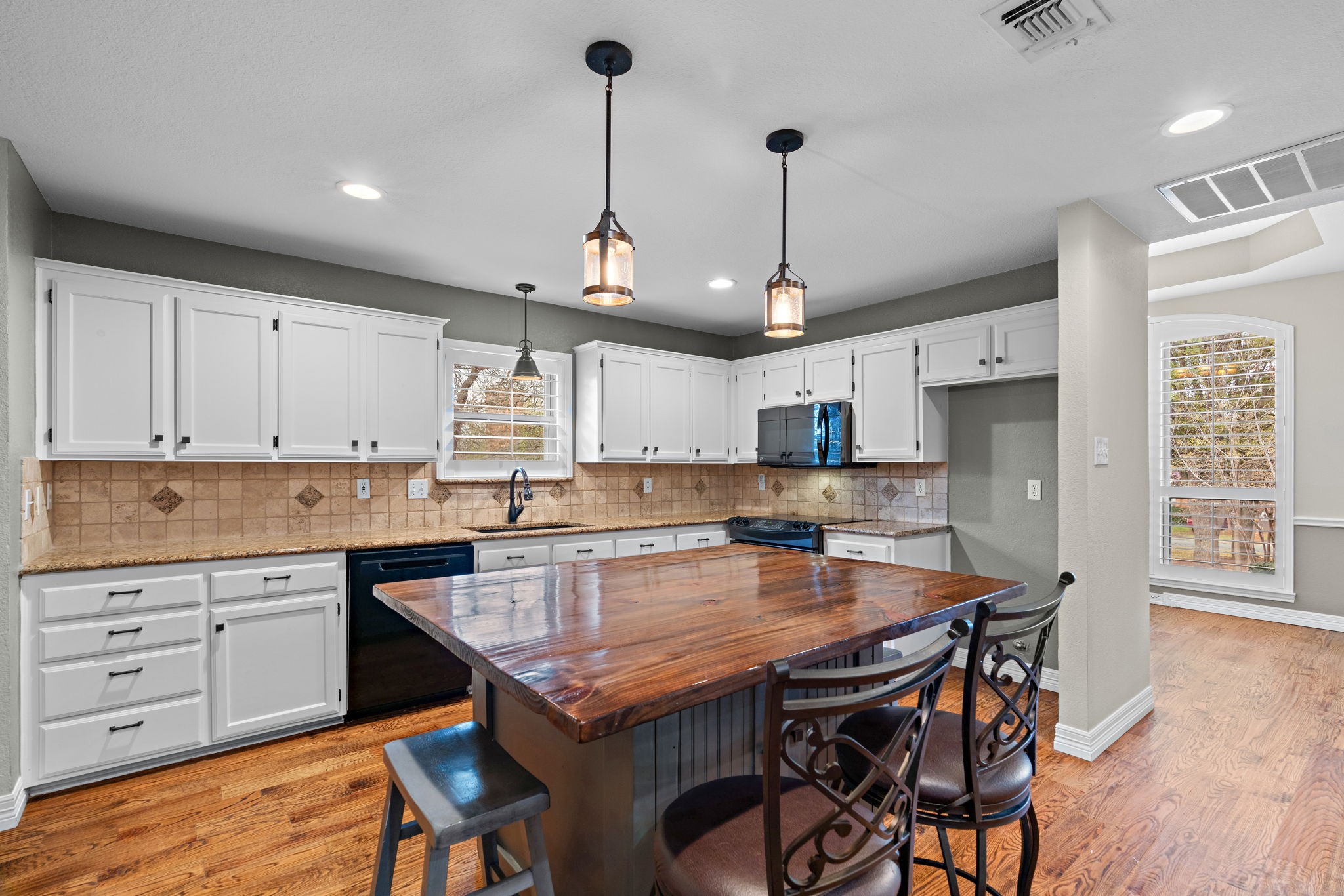 5322 Stonewood Court