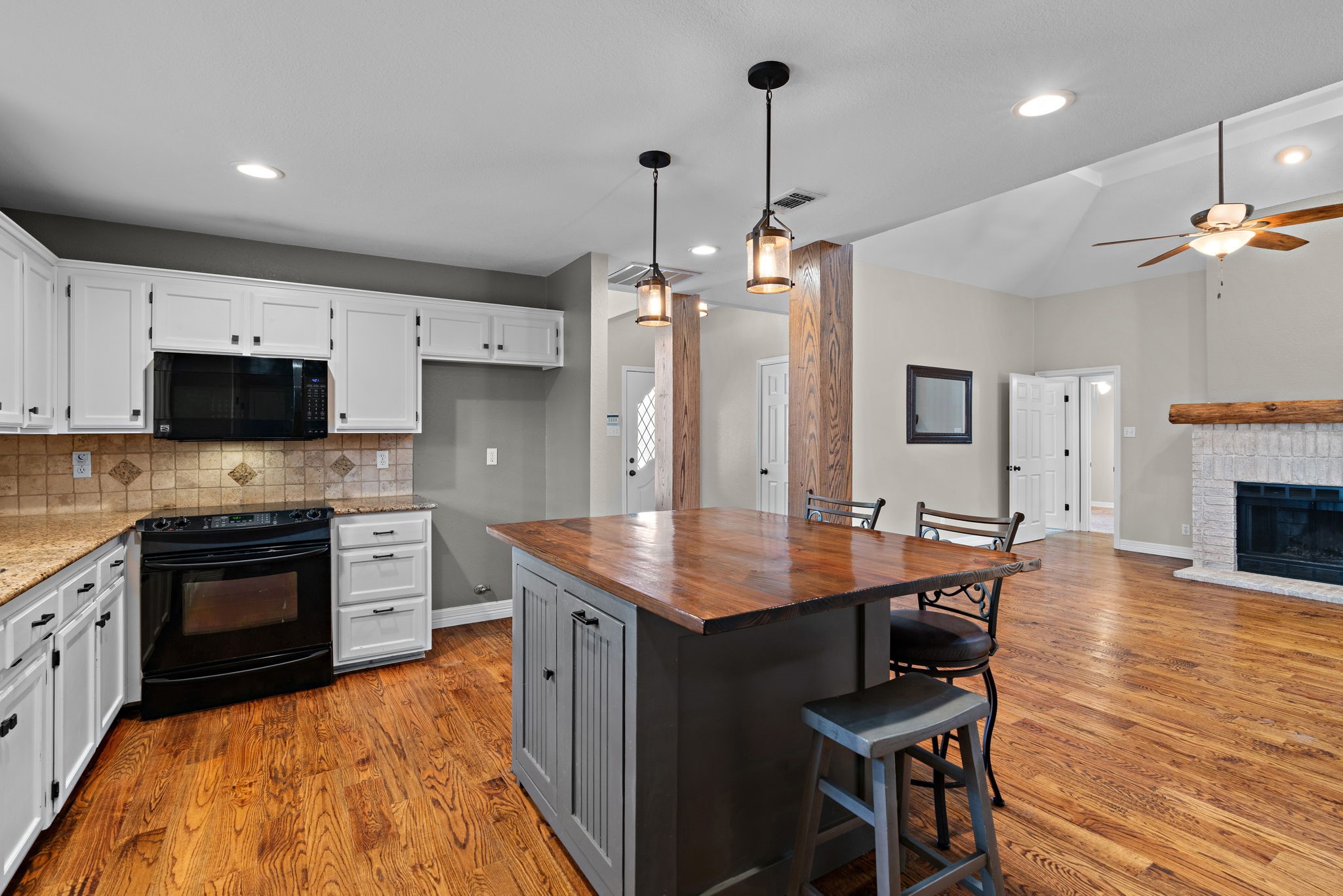 5322 Stonewood Court