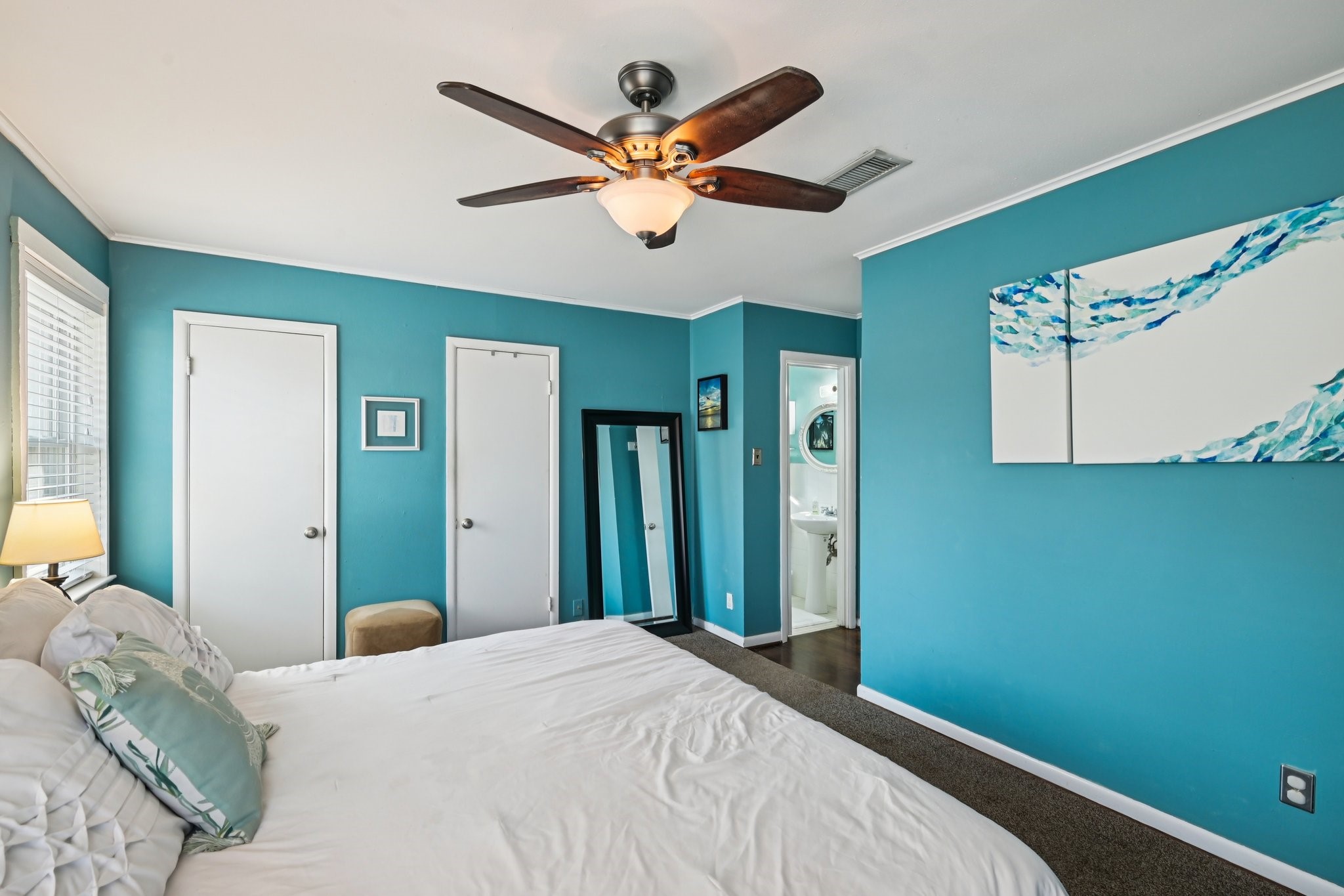 1602 Marshalldale Drive