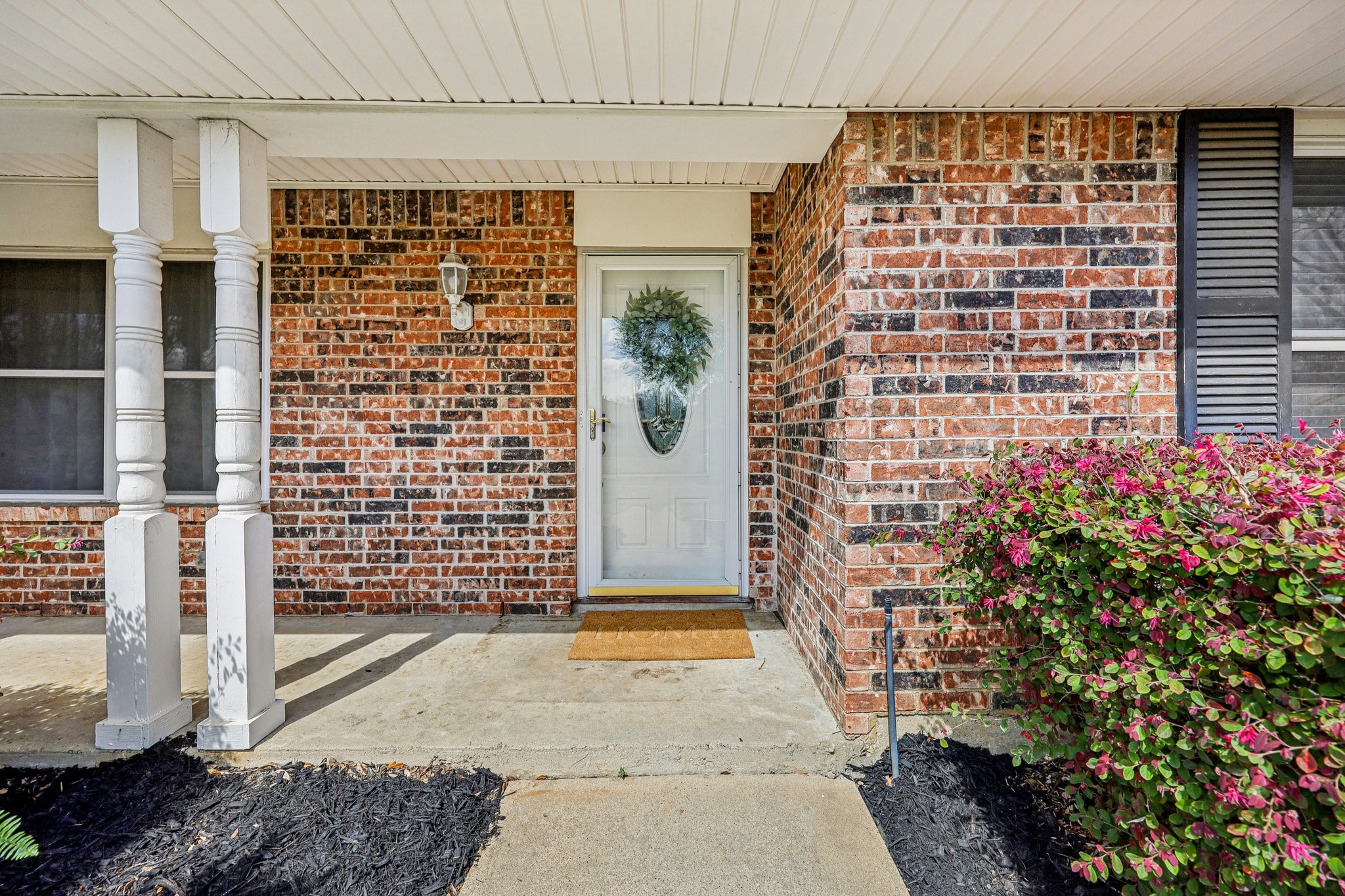 1015 Rocky Canyon Road