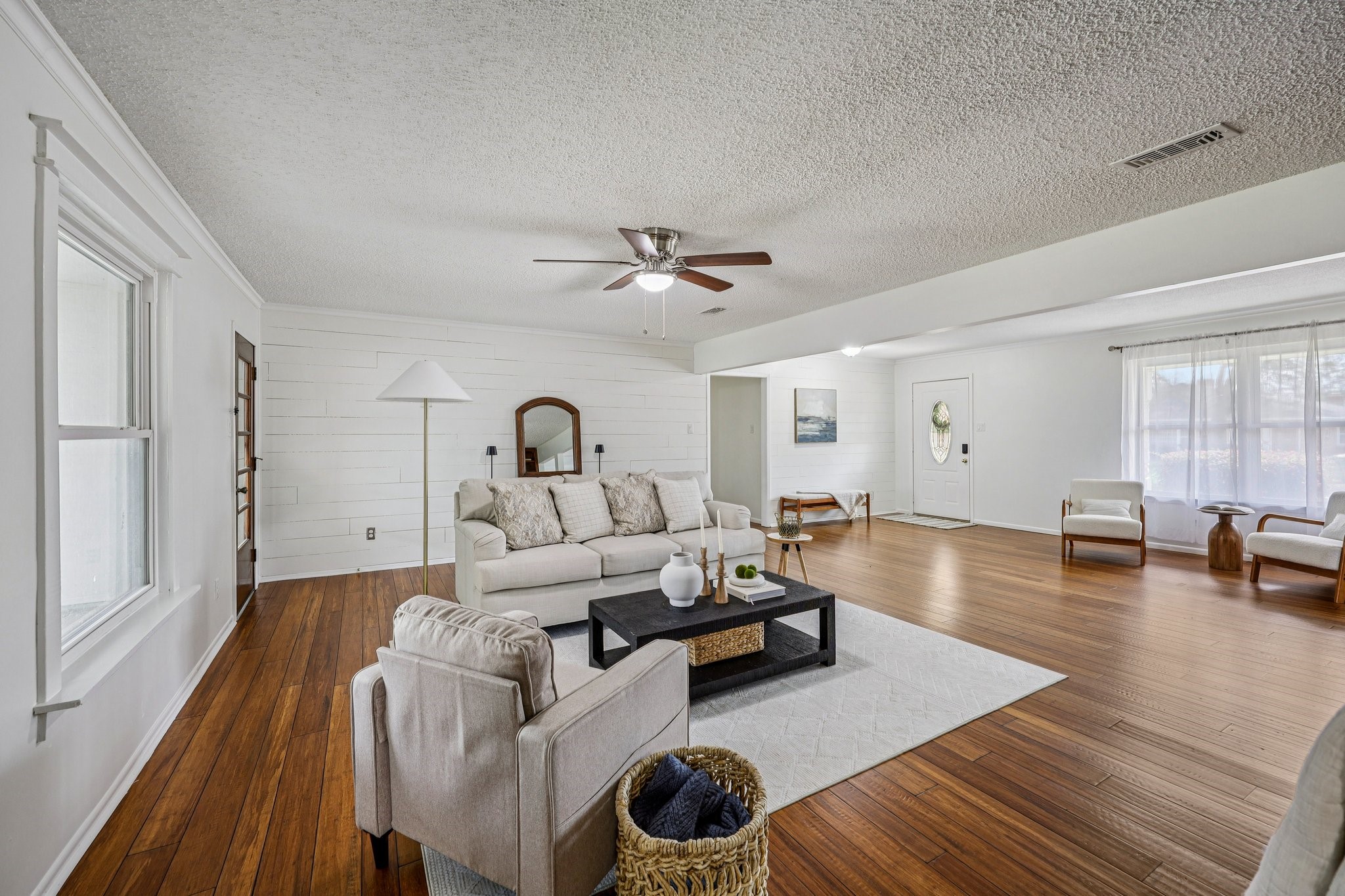 1015 Rocky Canyon Road