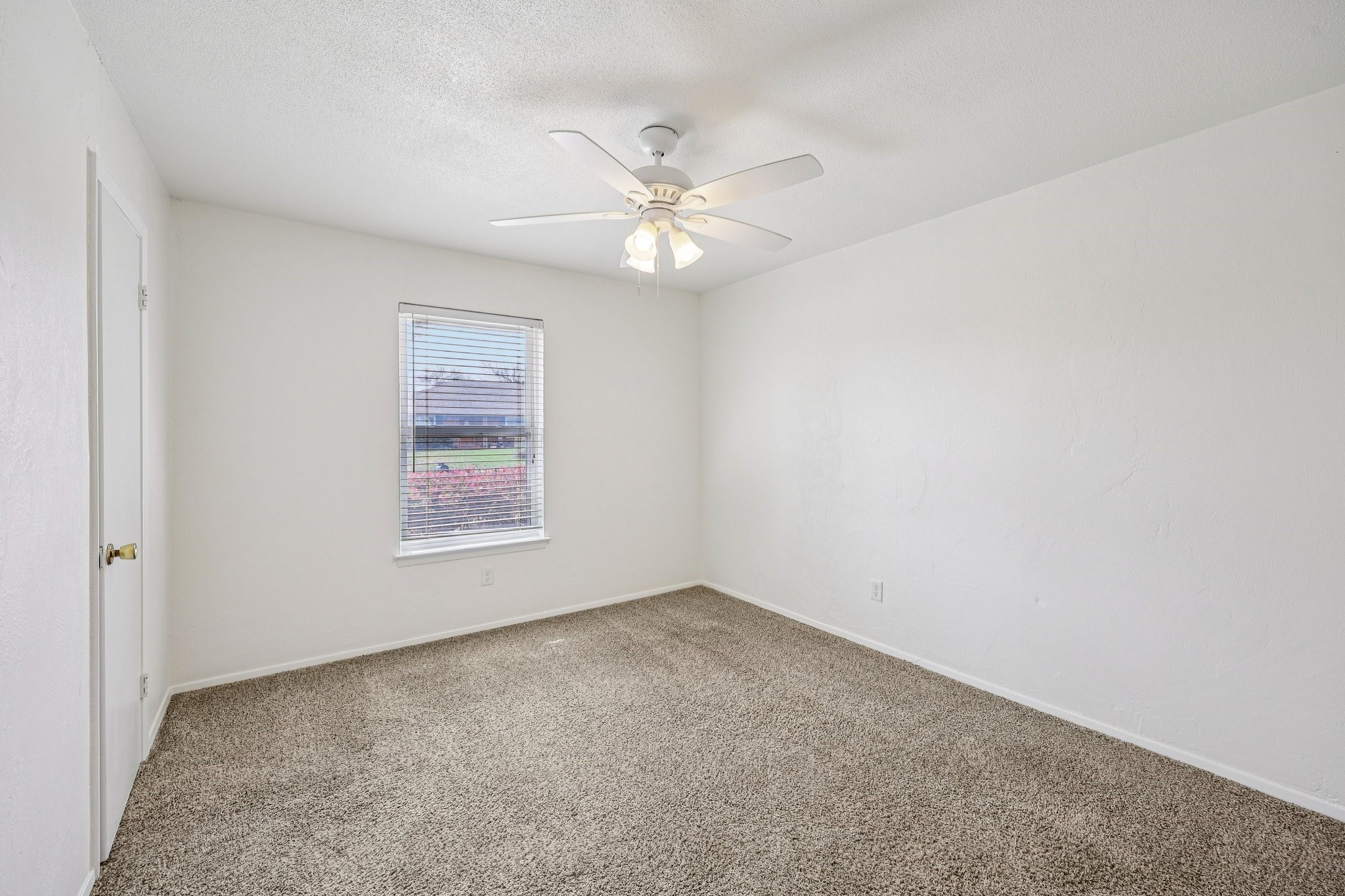 1015 Rocky Canyon Road