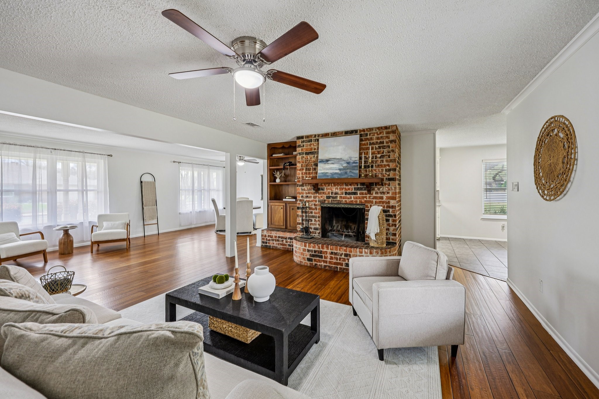 1015 Rocky Canyon Road