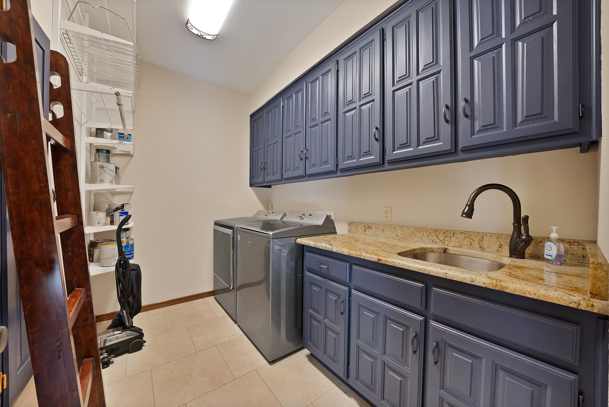 2900 Oak Trail Court