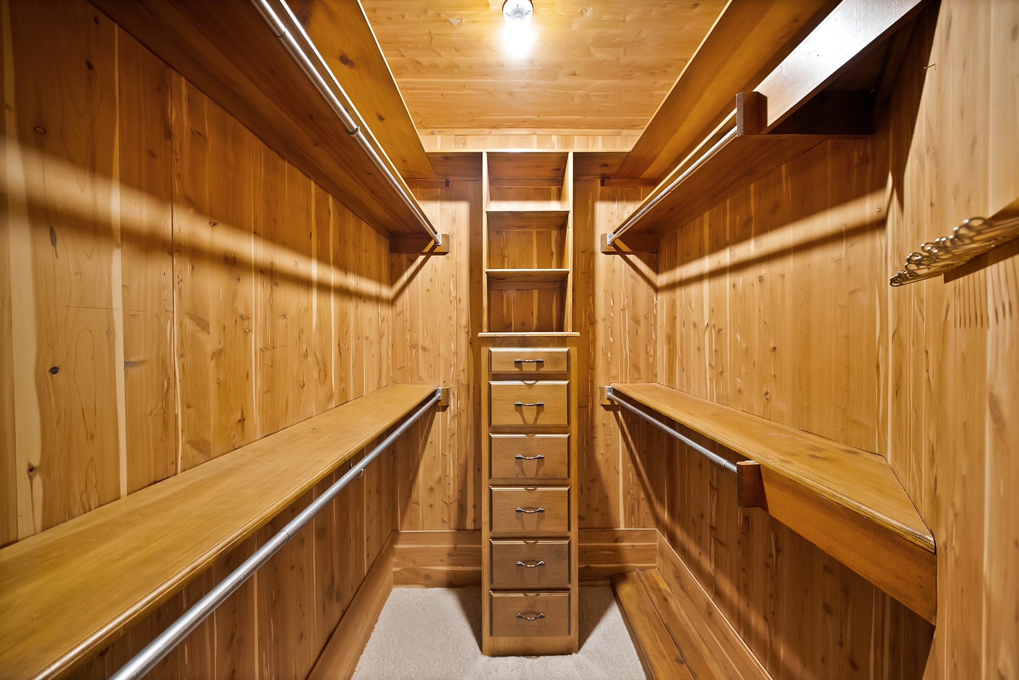 2900 Oak Trail Court