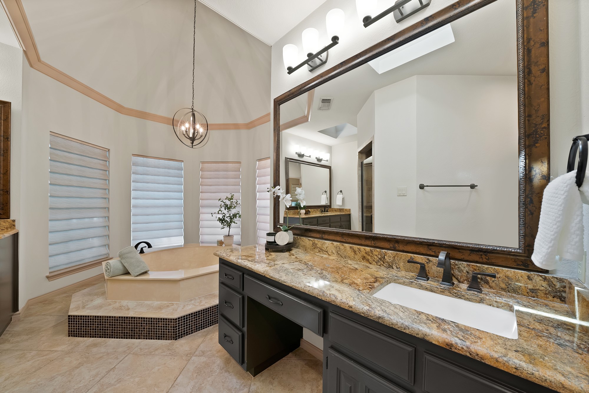 2900 Oak Trail Court