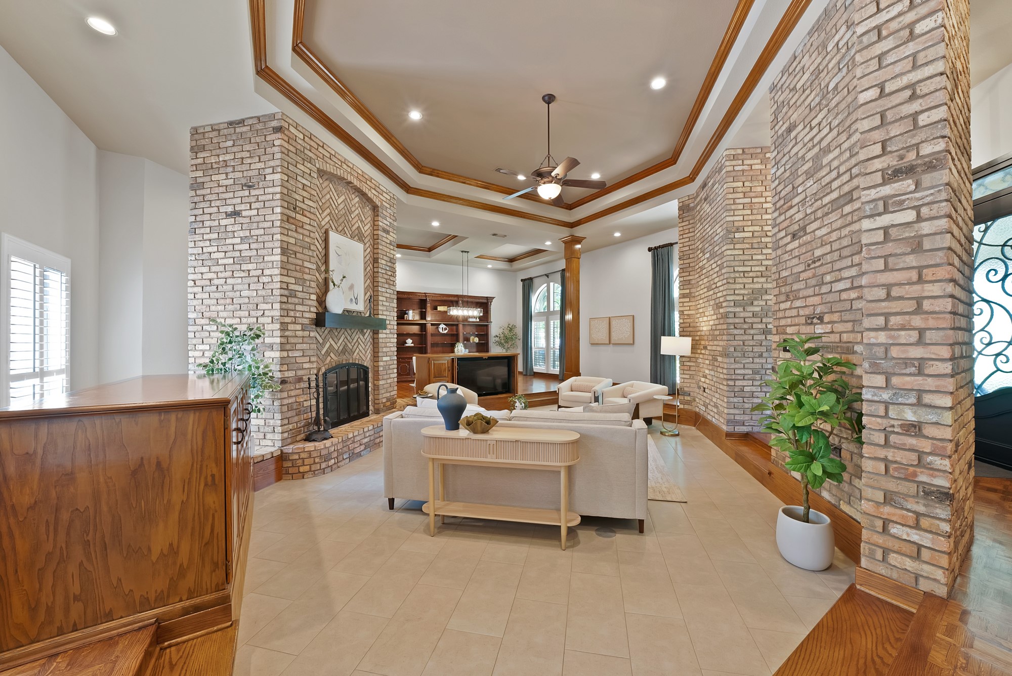 2900 Oak Trail Court