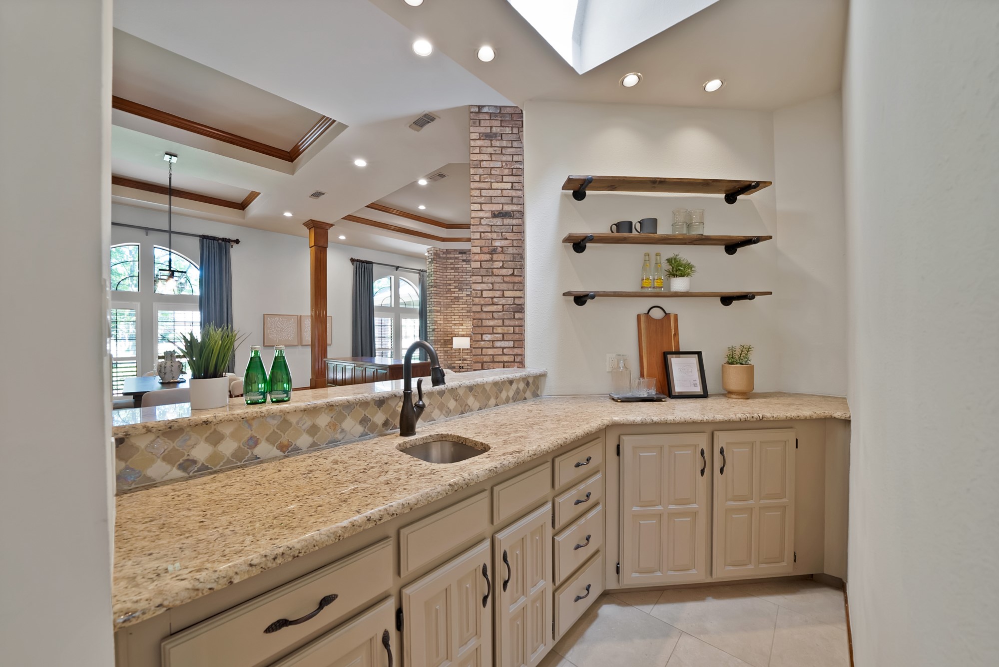 2900 Oak Trail Court