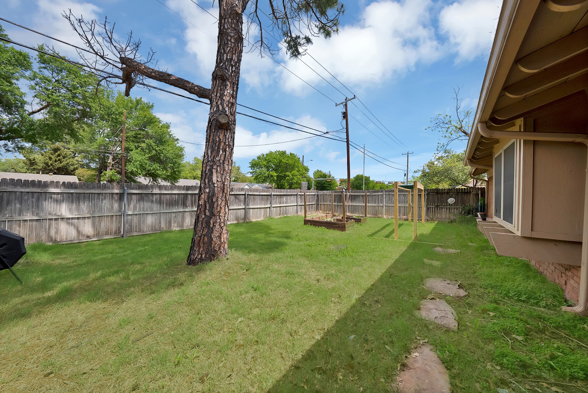 1500 Wagon Wheel Trail