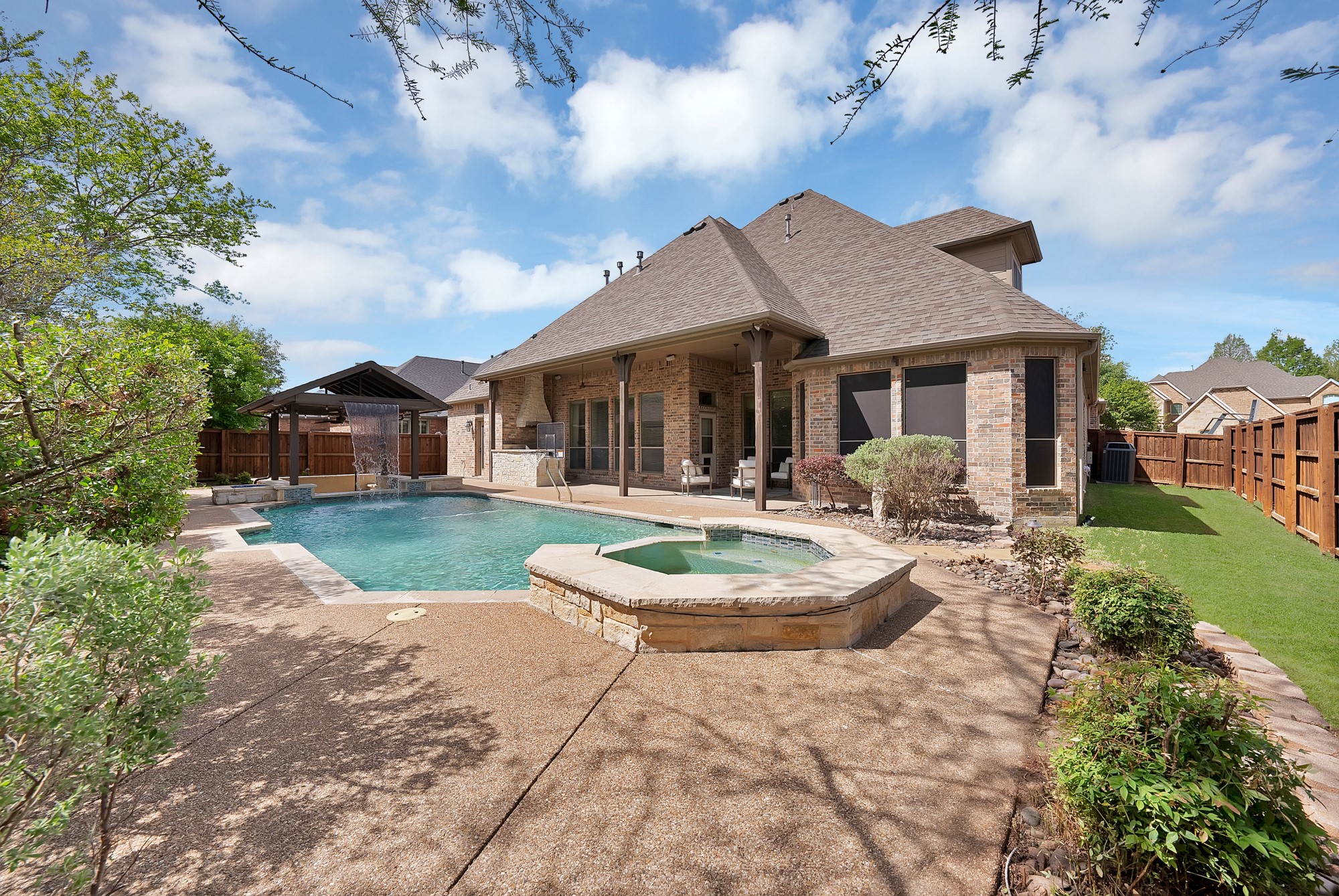 3410 Lake Creek Trail