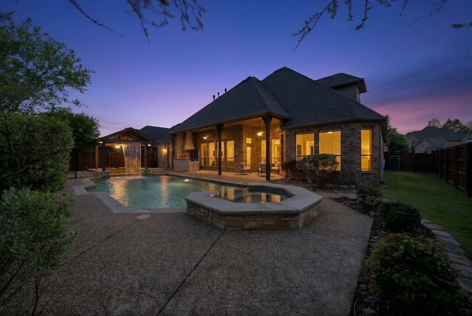 3410 Lake Creek Trail