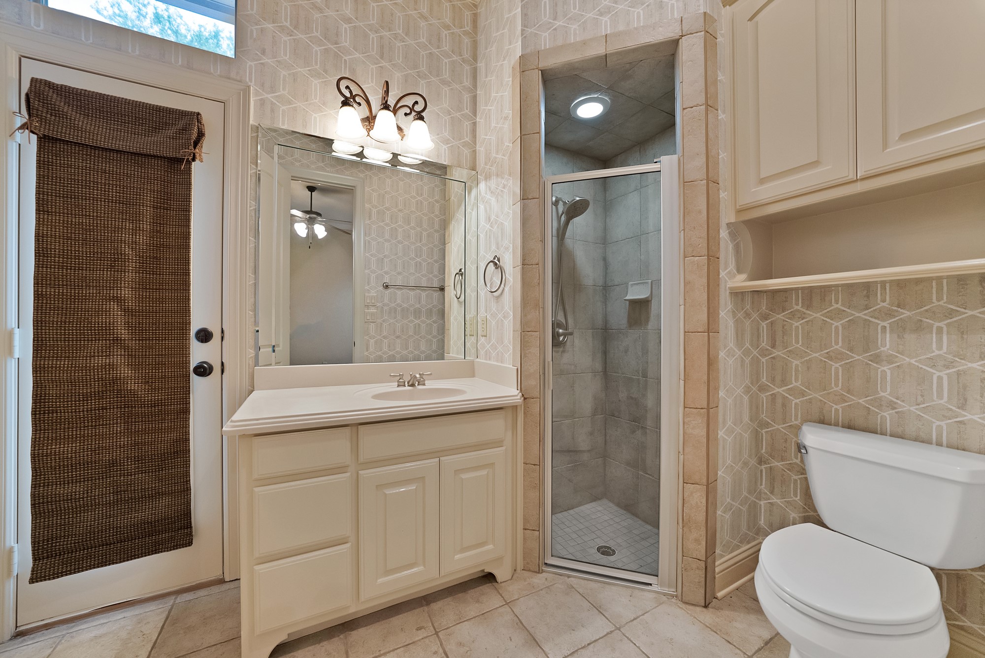 3410 Lake Creek Trail