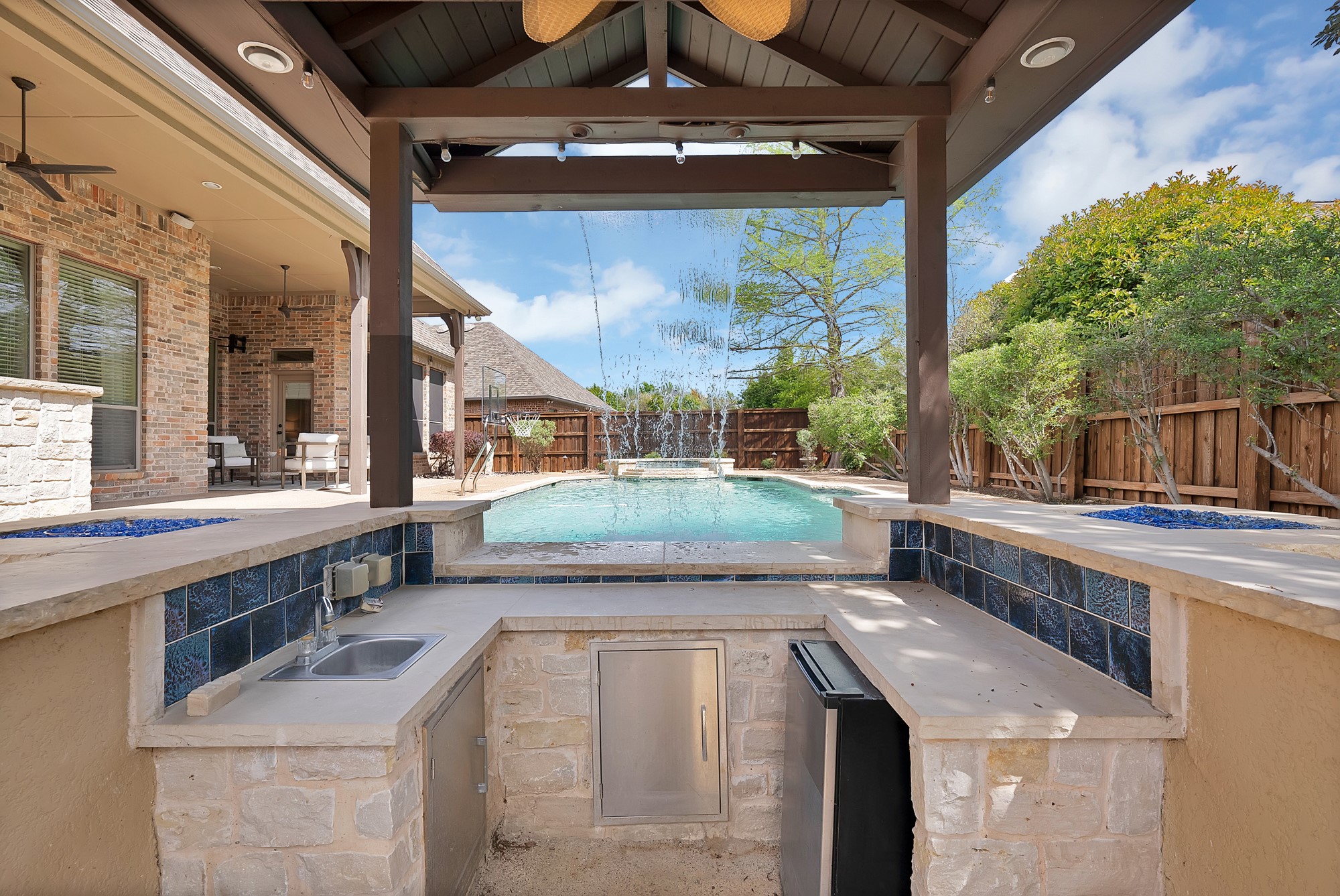 3410 Lake Creek Trail