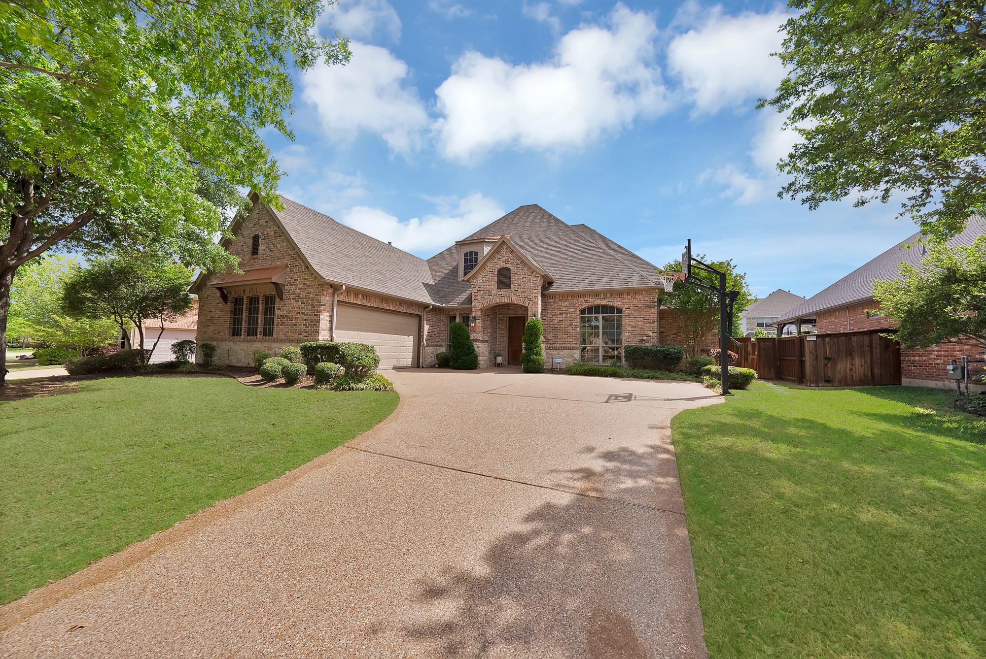 3410 Lake Creek Trail