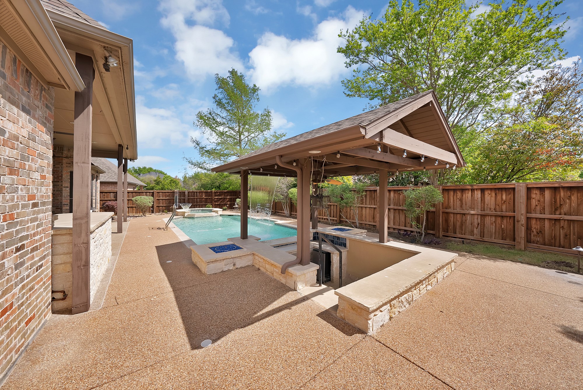 3410 Lake Creek Trail