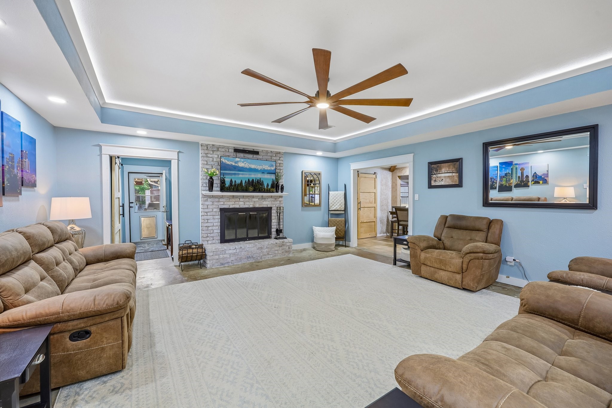 1201 Canadian Circle