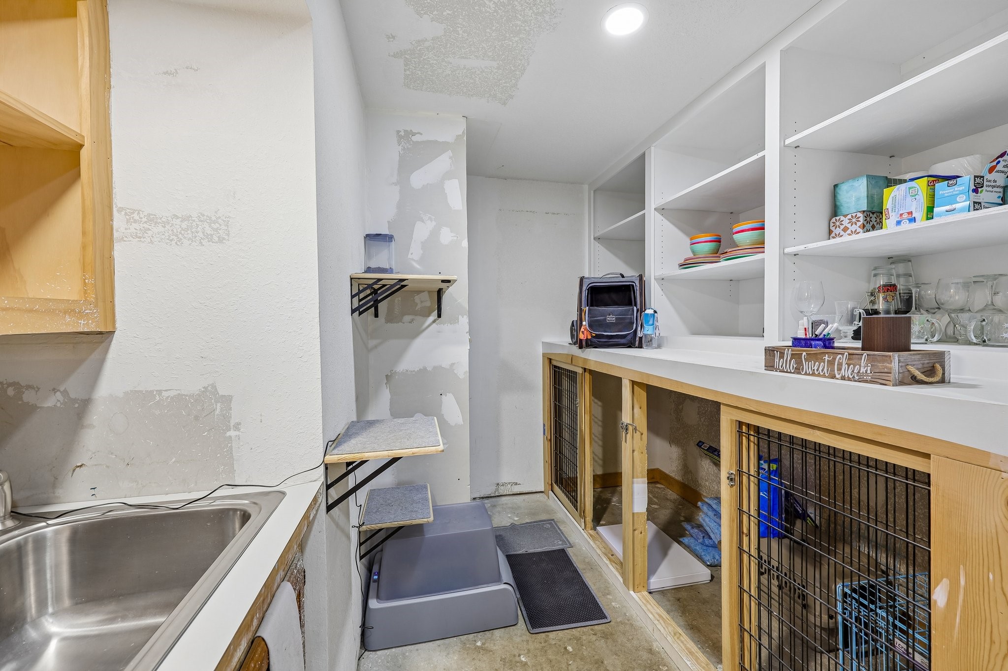 1201 Canadian Circle