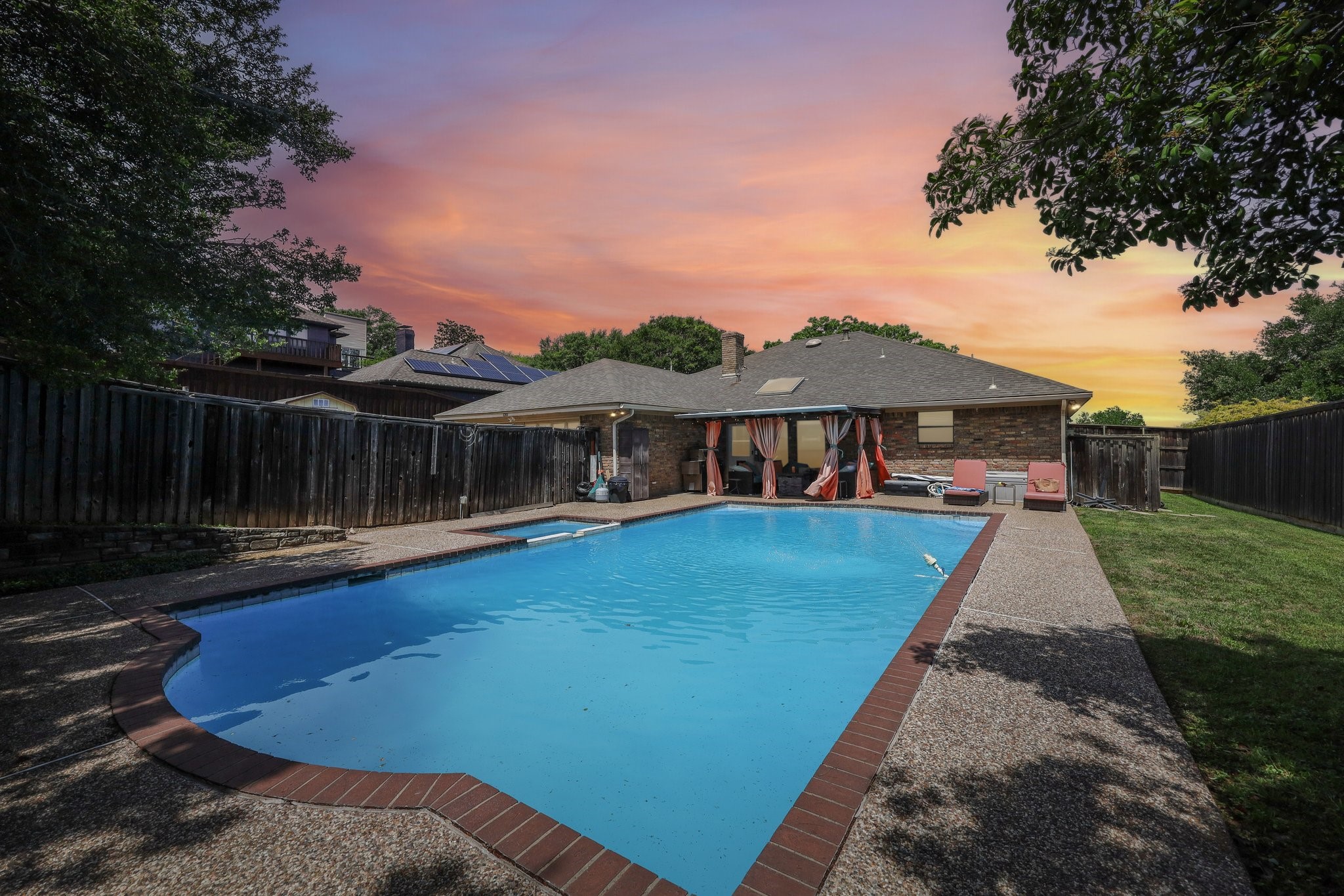 1201 Canadian Circle