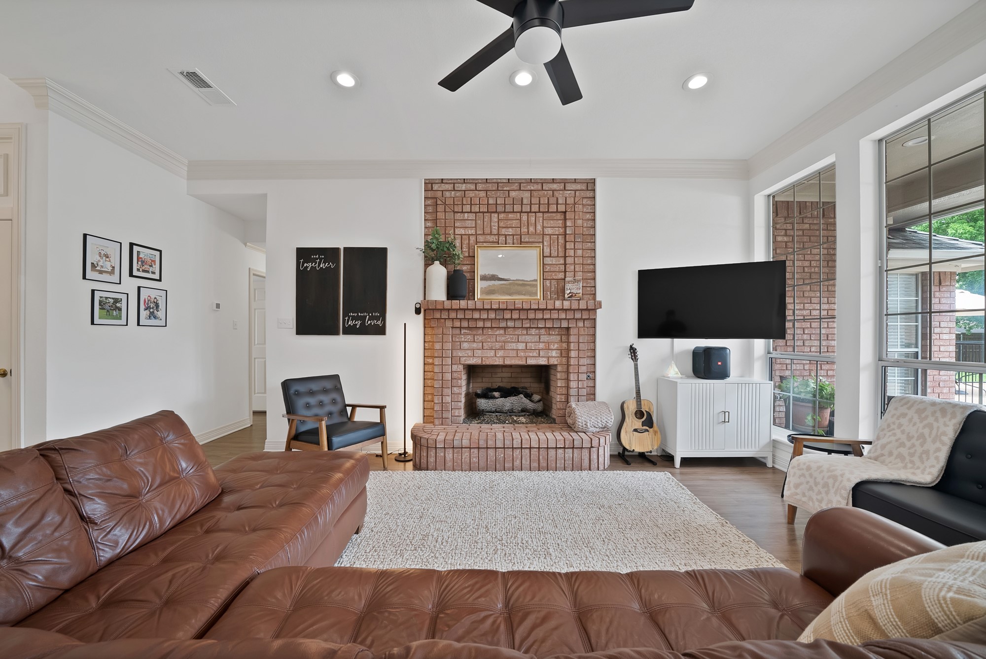 3105 Sunset Lane